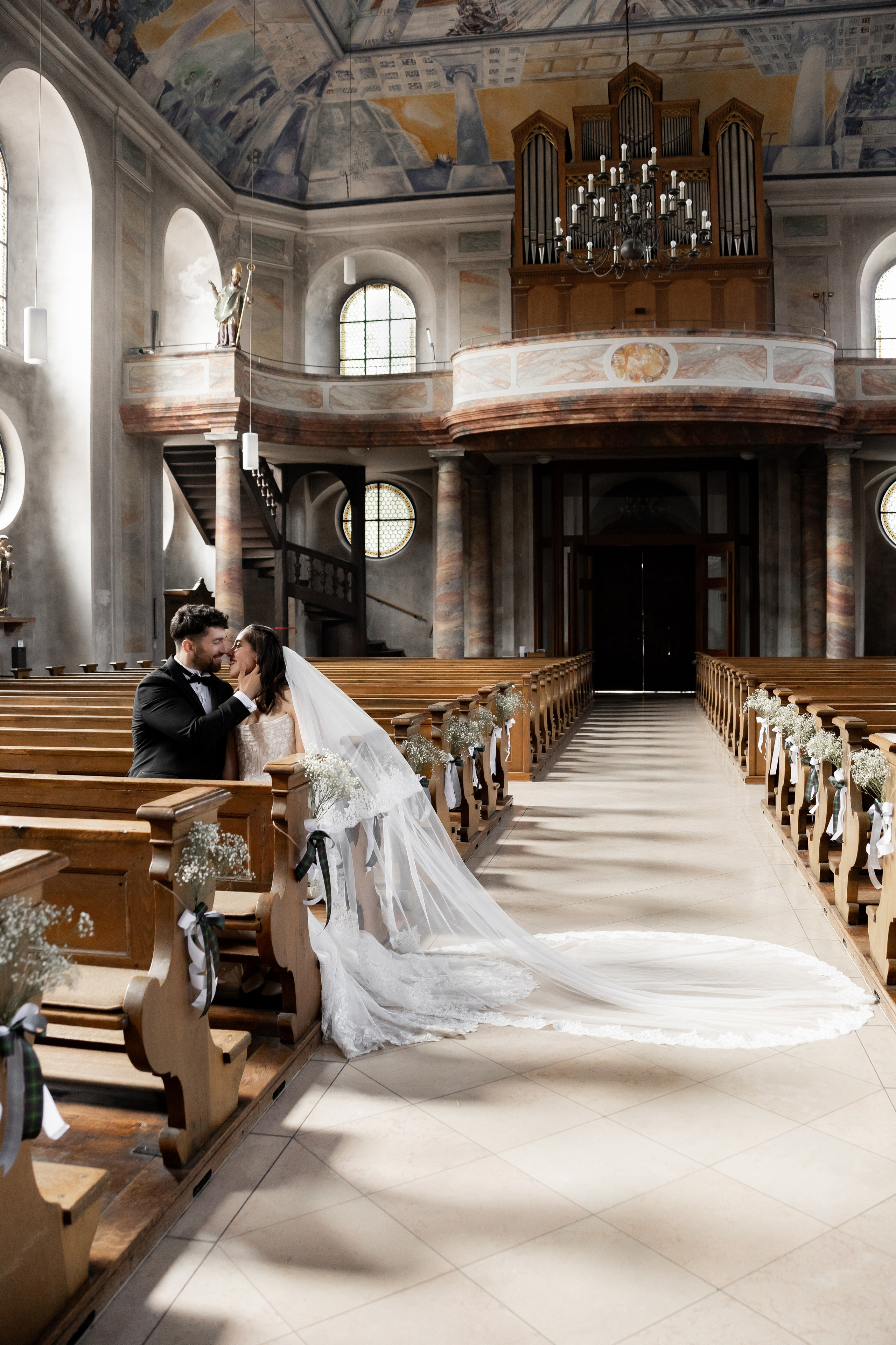 Joanna & James. Wedding photographer from Germany | Shoots in Zurich, Dubai & worldwide