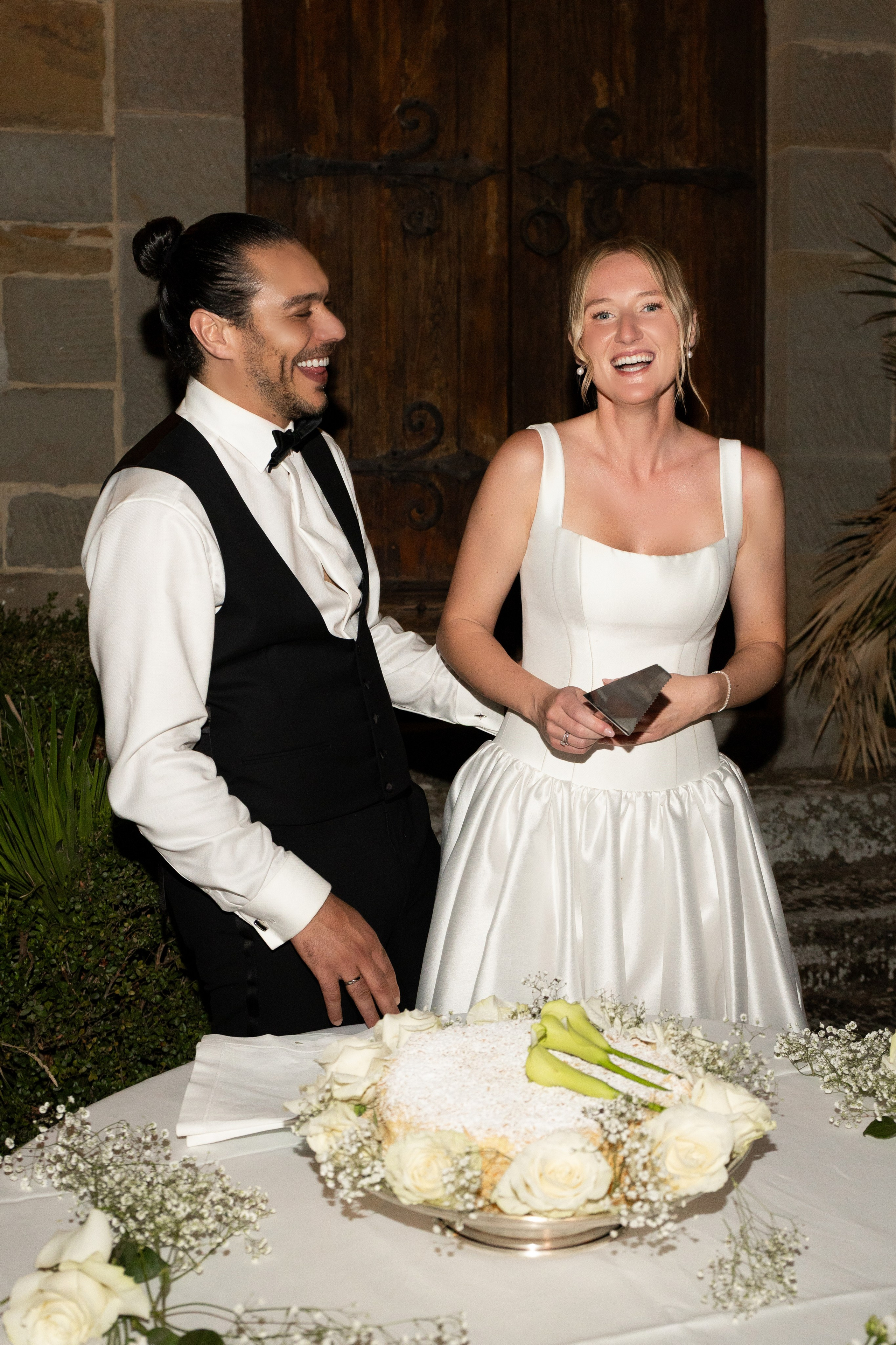 Anika & Ilyes. Wedding photographer from Germany | Shoots in Zurich, Dubai & worldwide