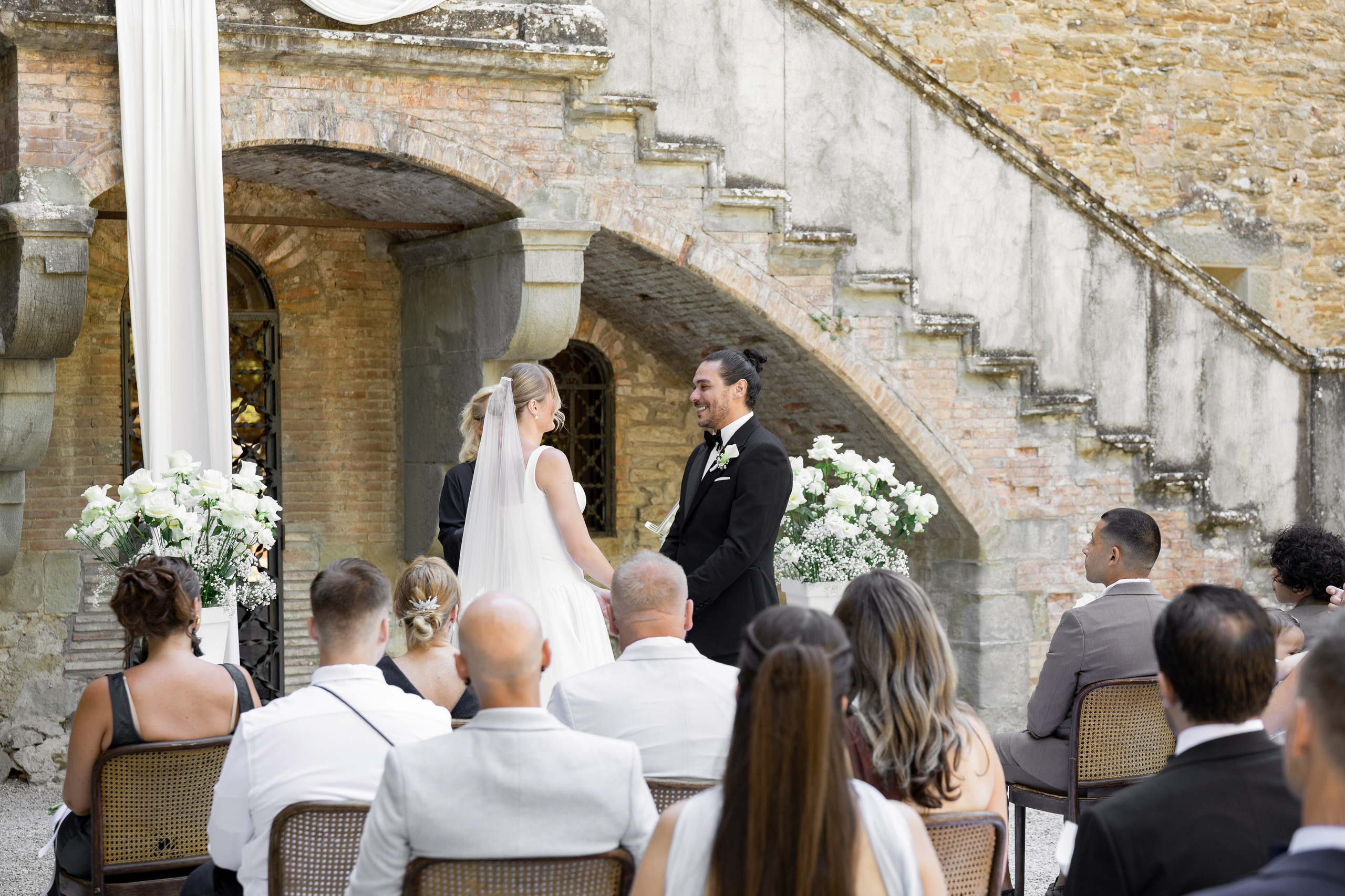 Anika & Ilyes. Wedding photographer from Germany | Shoots in Zurich, Dubai & worldwide