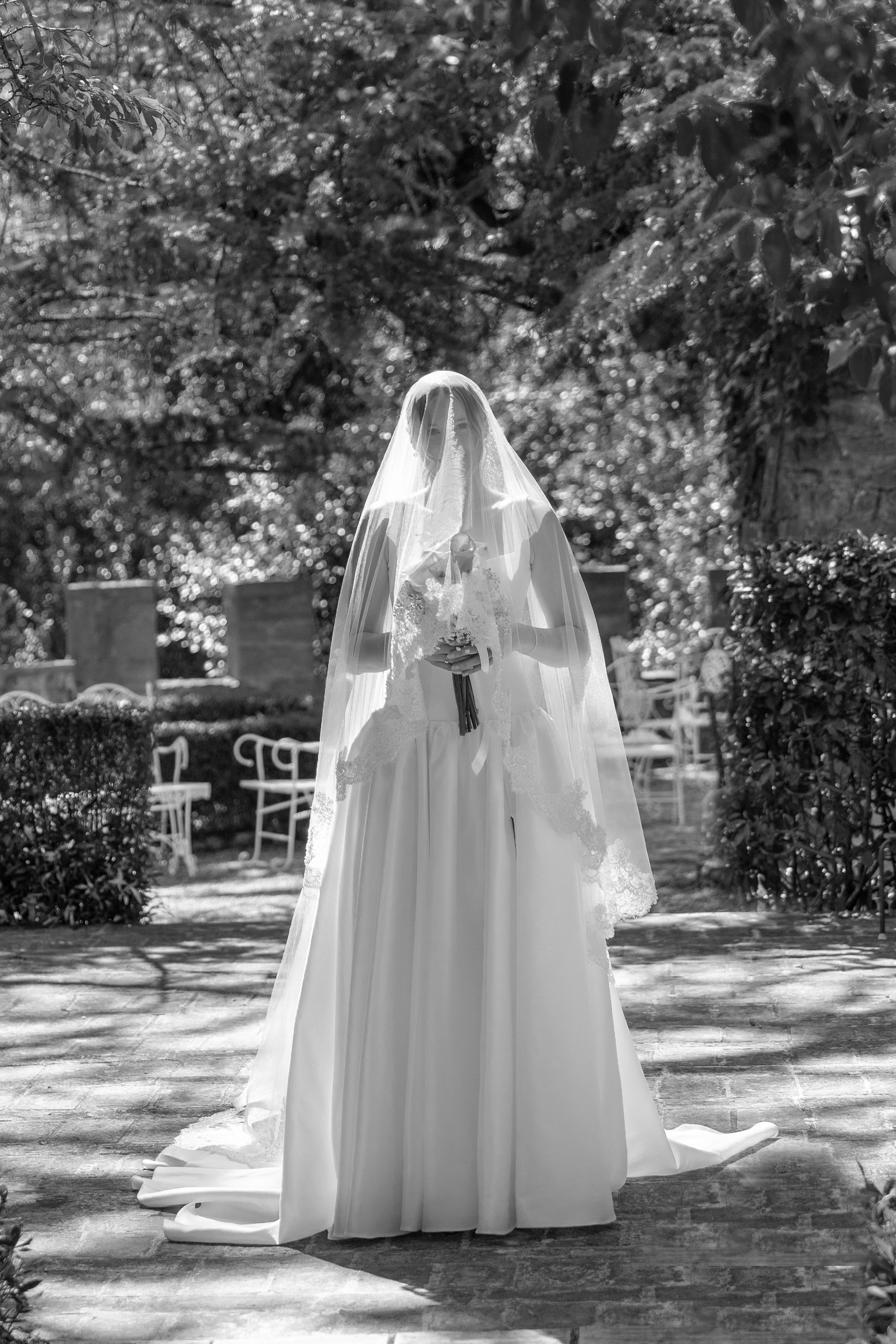 Anika & Ilyes. Wedding photographer from Germany | Shoots in Zurich, Dubai & worldwide