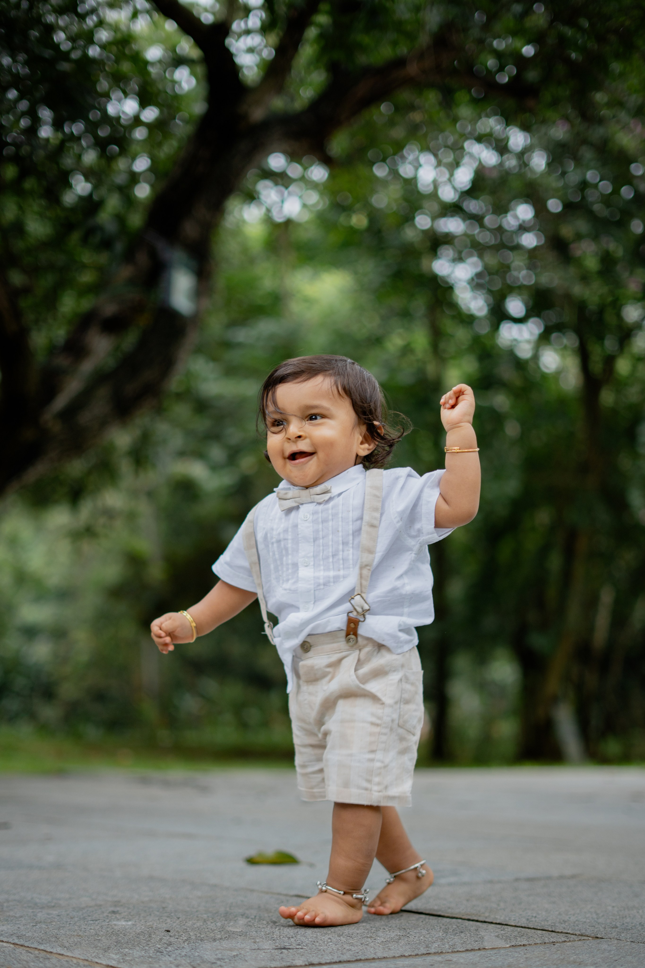 Theesan Raavanan. Menu