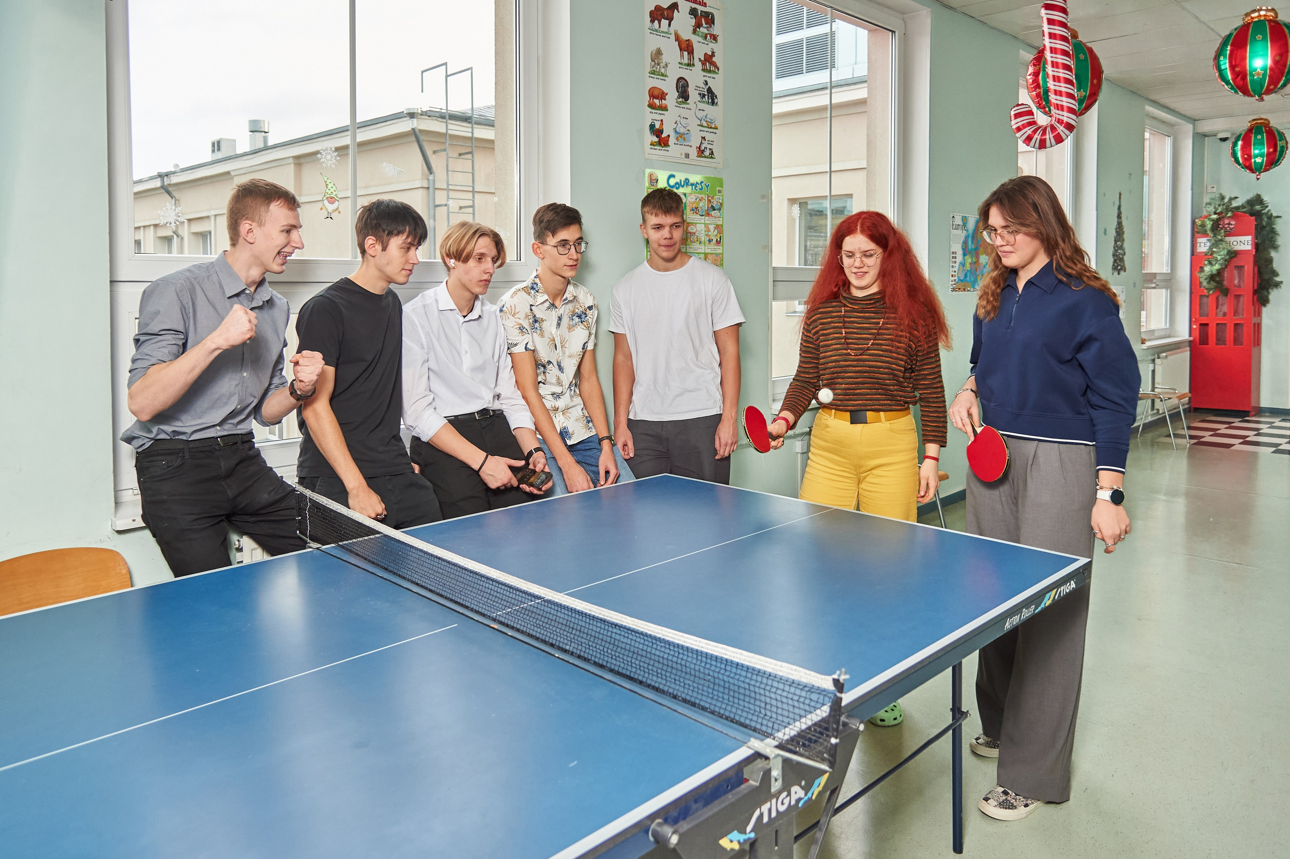 Выпускные альбомы для школ — для дружных классов. Нескучные выпускные альбомы в Таллине | Авторские макеты