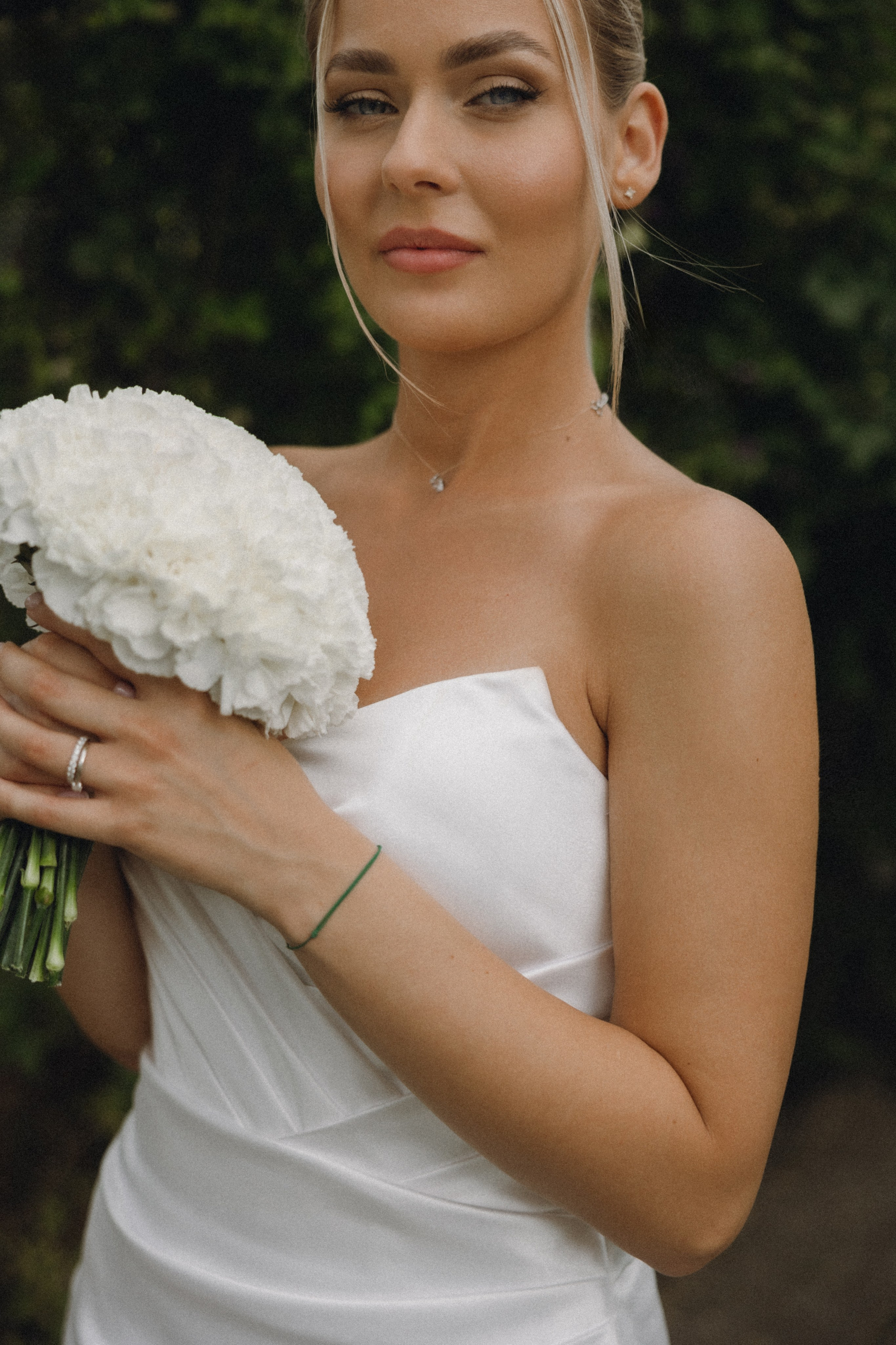 Ieva ir Martynas | Vestuvės Kauno botanikos sode. Vestuvių ir šeimų fotografė Lena Bondarenko / belove photo