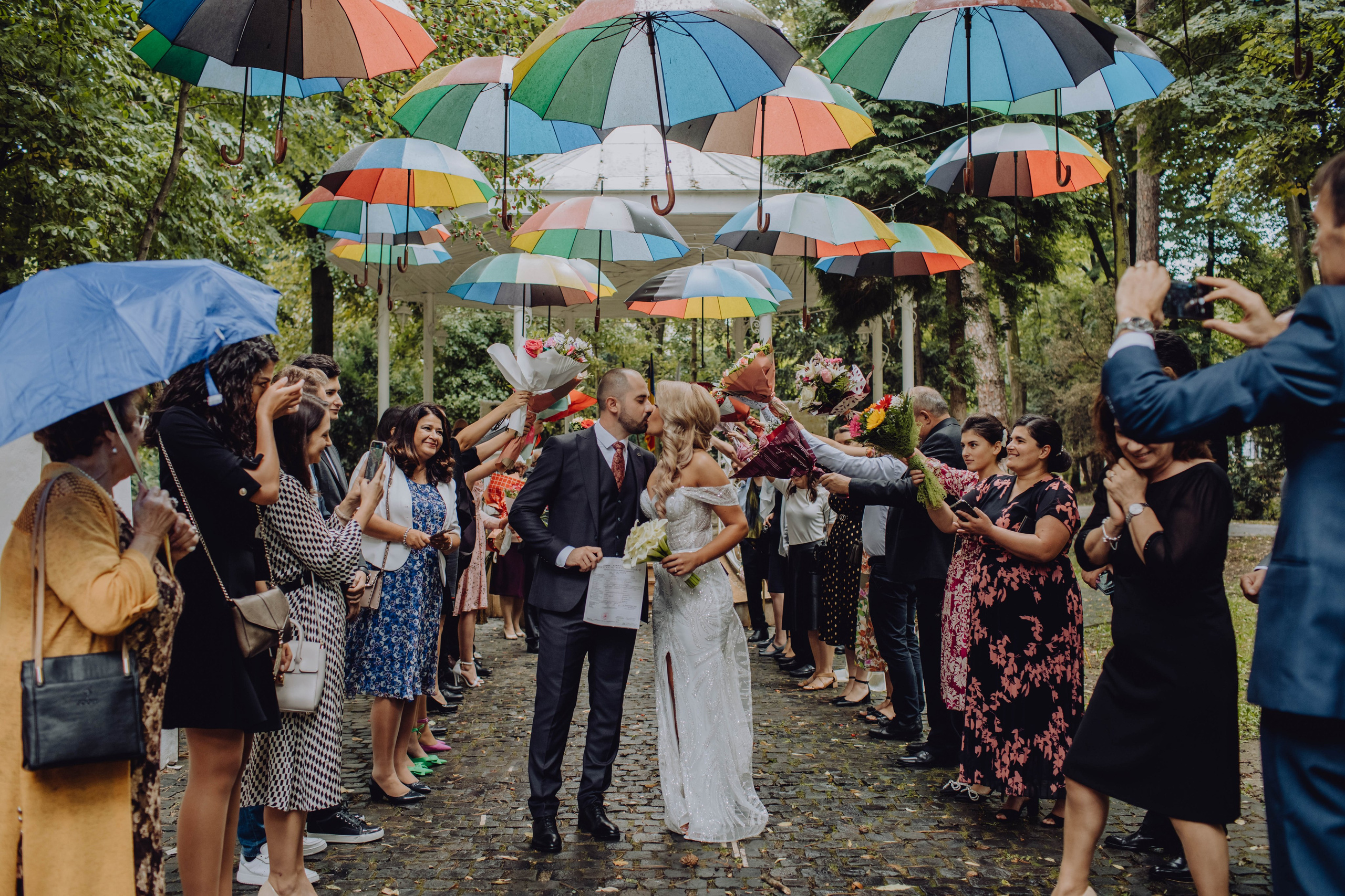 Liviu & Simona. Wedding & couple photographer from Romania Rut Vetan