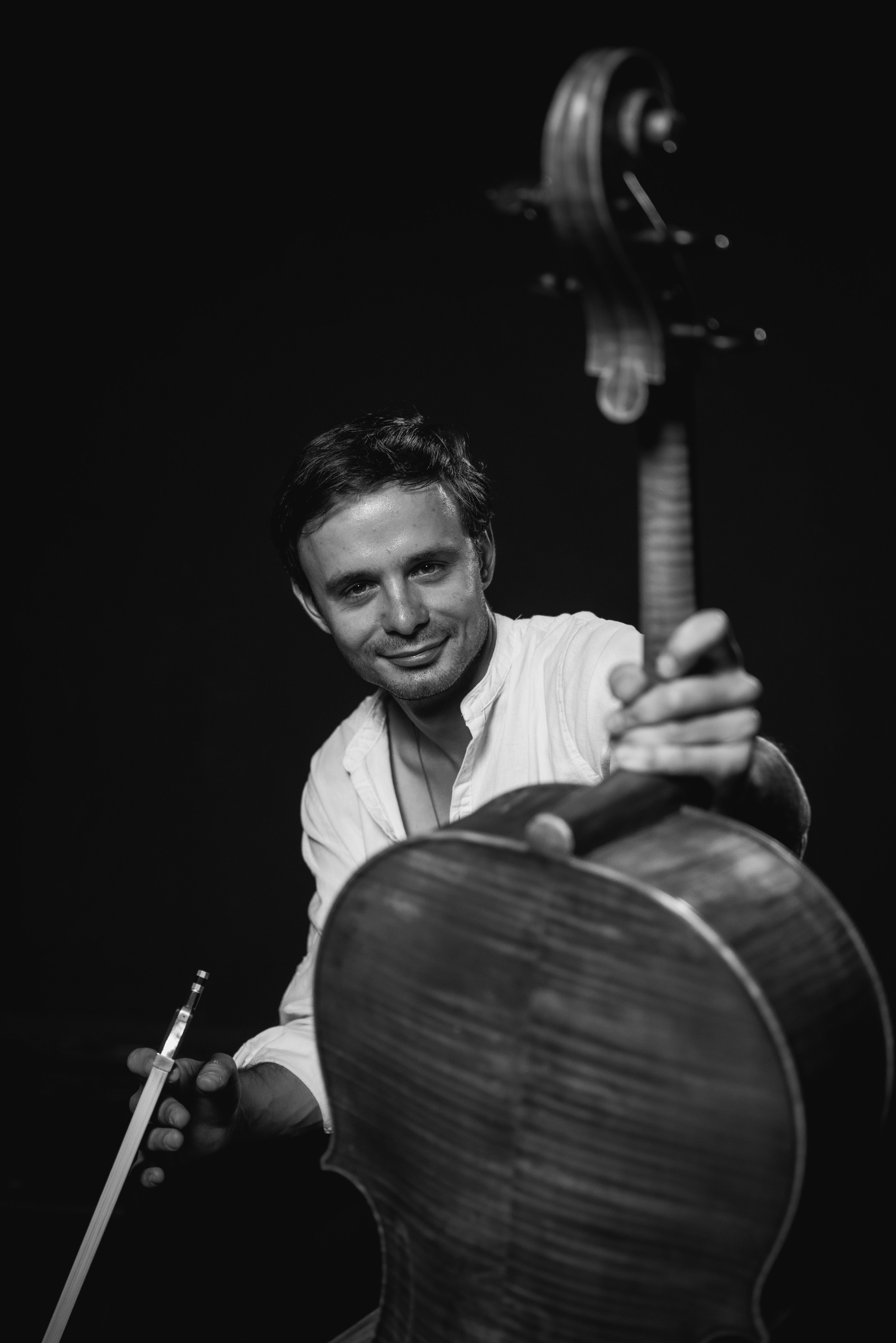 Radu Croitoru Cellist