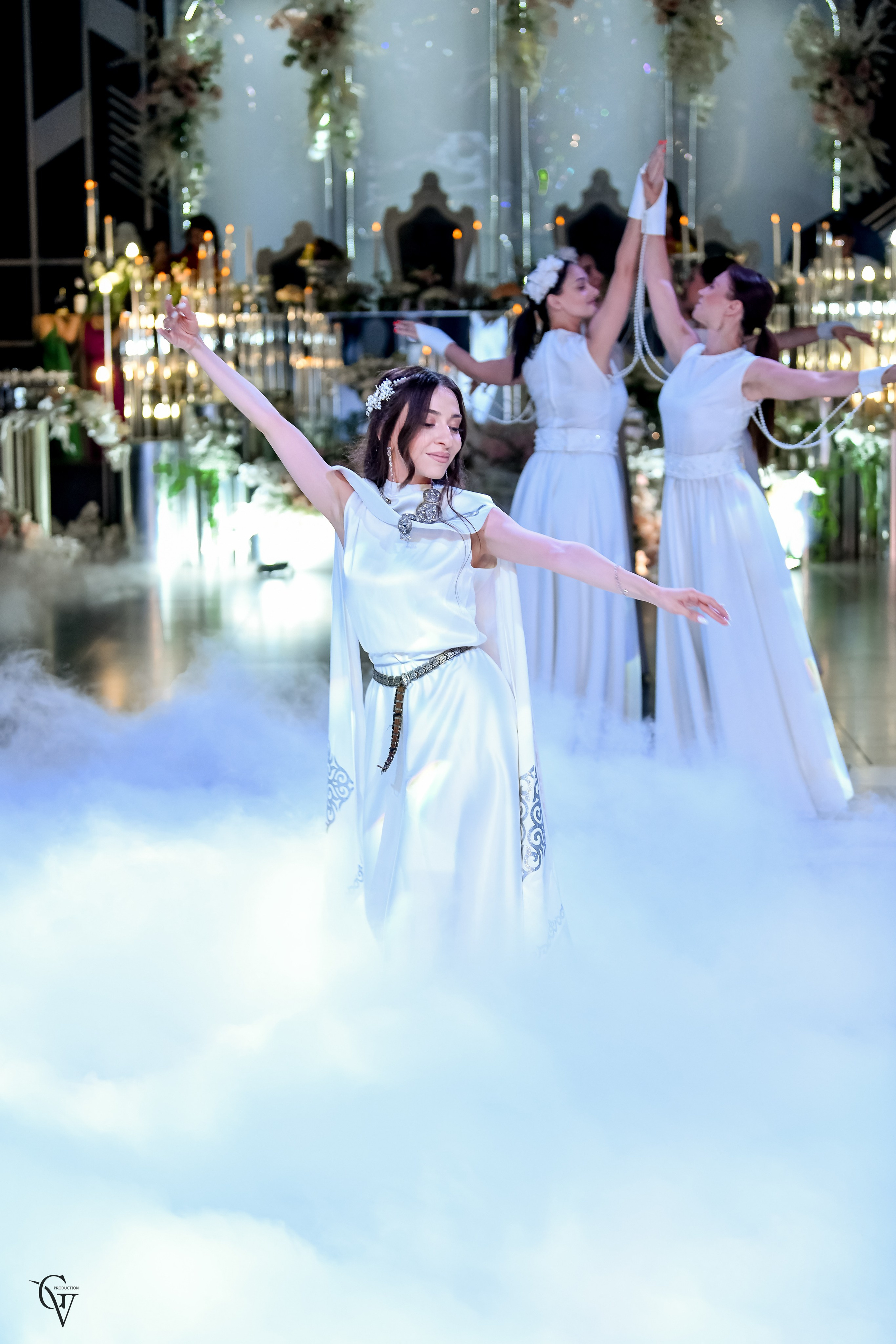 Wedding In Armenia. Wedding photos and video shooting in Armenia and all over the world!!! Photographer in Yerevan