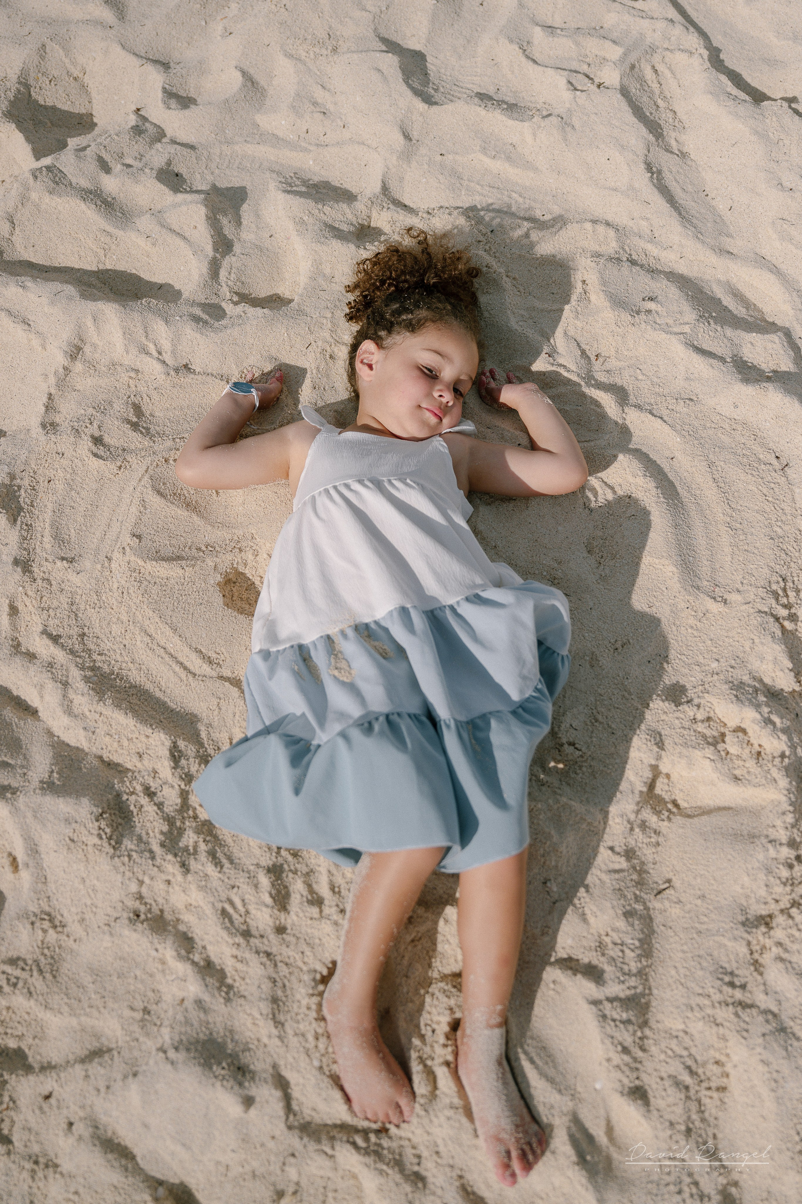 Gabi Guilliod — Family Session — Playa Delfines. Destination wedding photographer based in Cancun and Riviera Maya with service worldwide