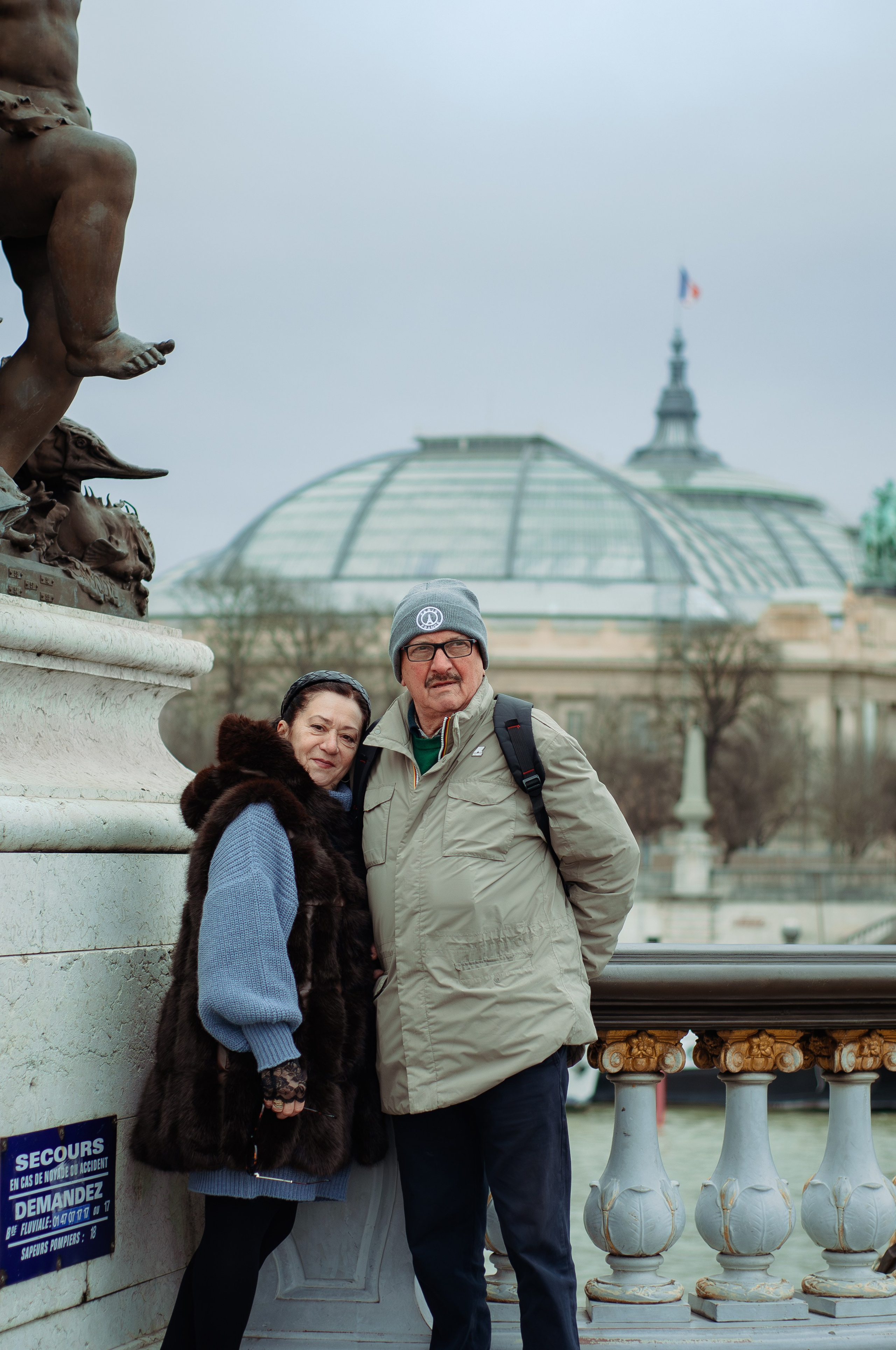 Photoshoot in Paris for the elderly couple. Paris photographer — Polina Osipova