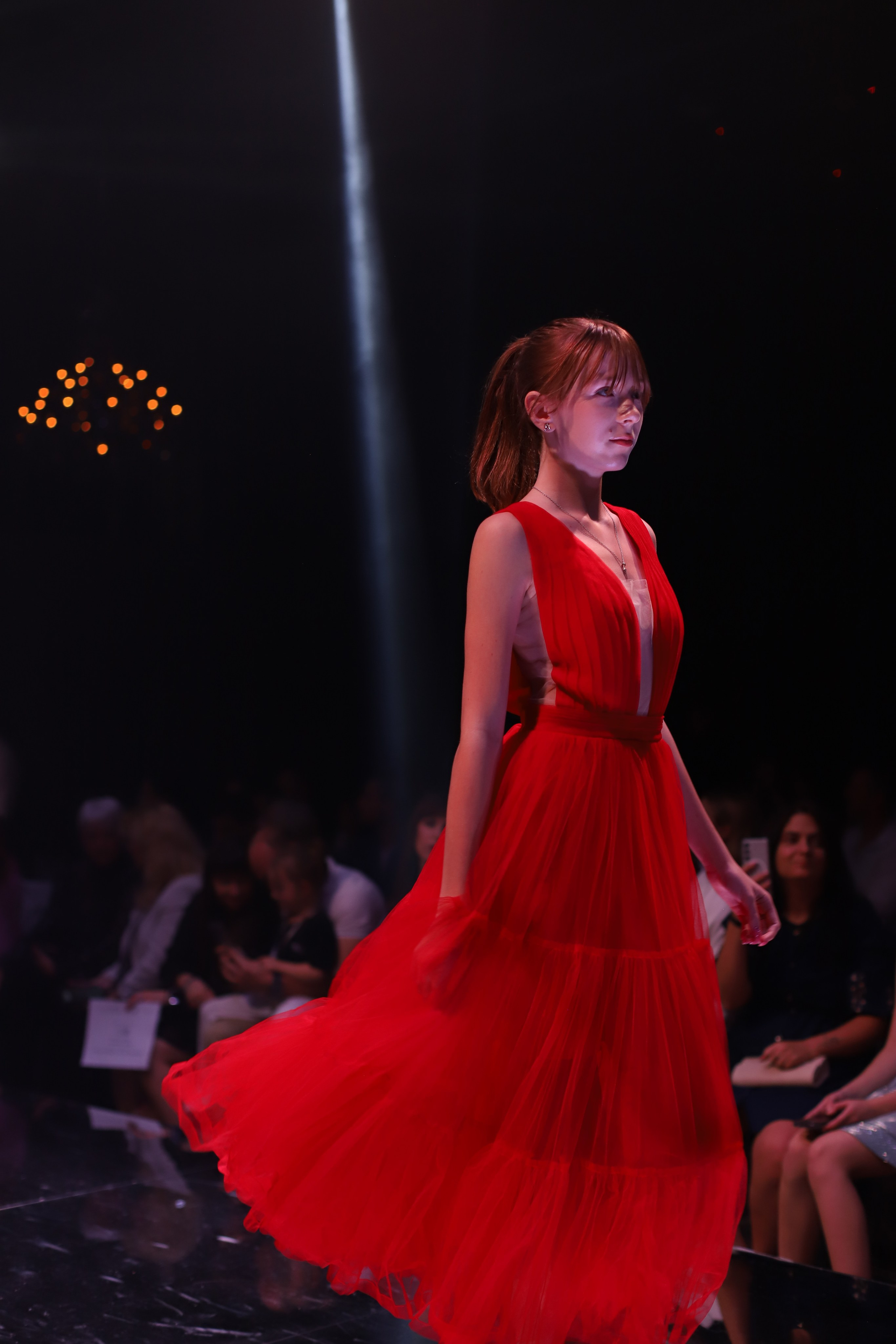 Young Fashion Show. VALERIIA VIUNOVA individual shooting\love story\event\brand