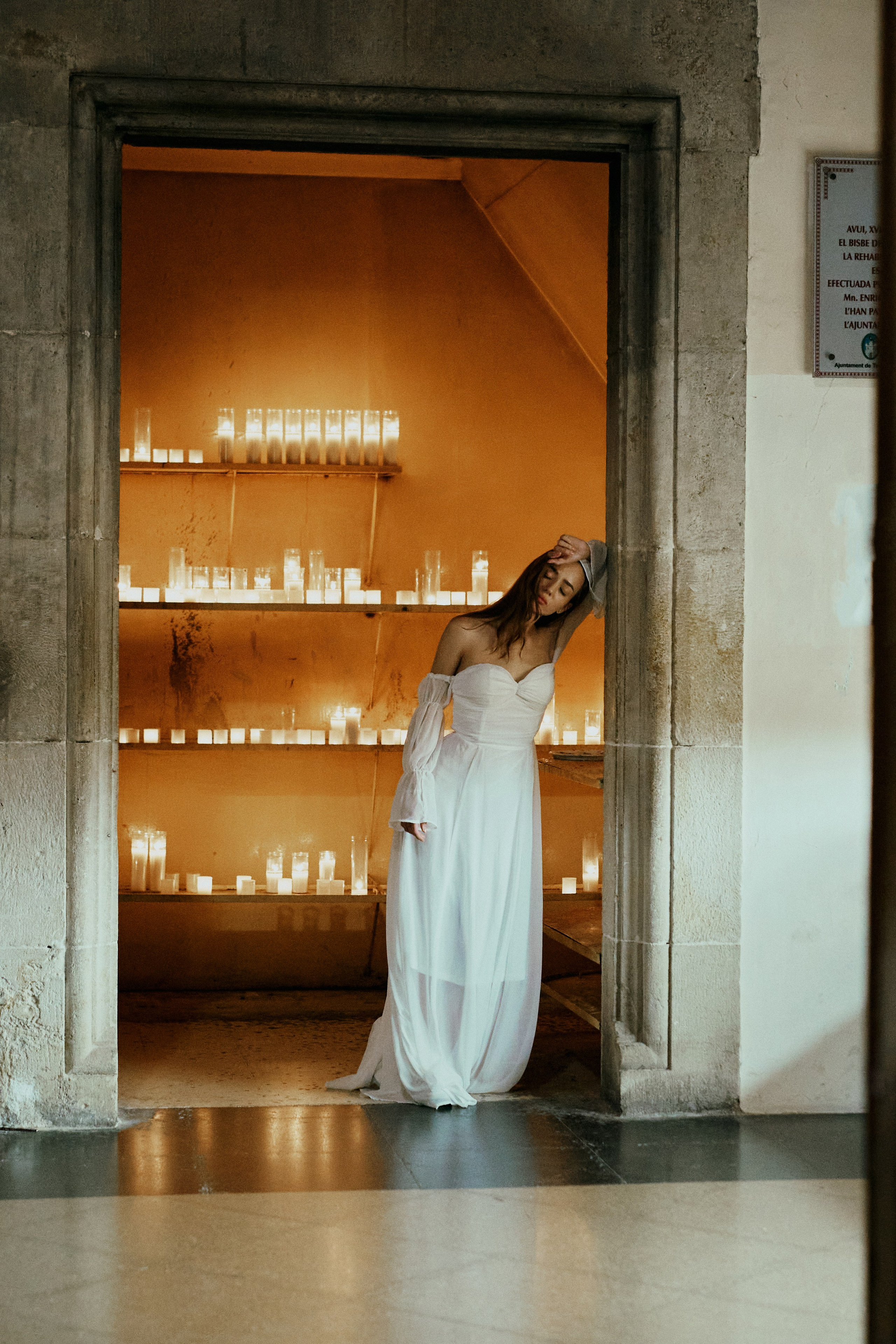 The runaway bride. Photographer in Barcelona Spain Zhanna Zakharchenko