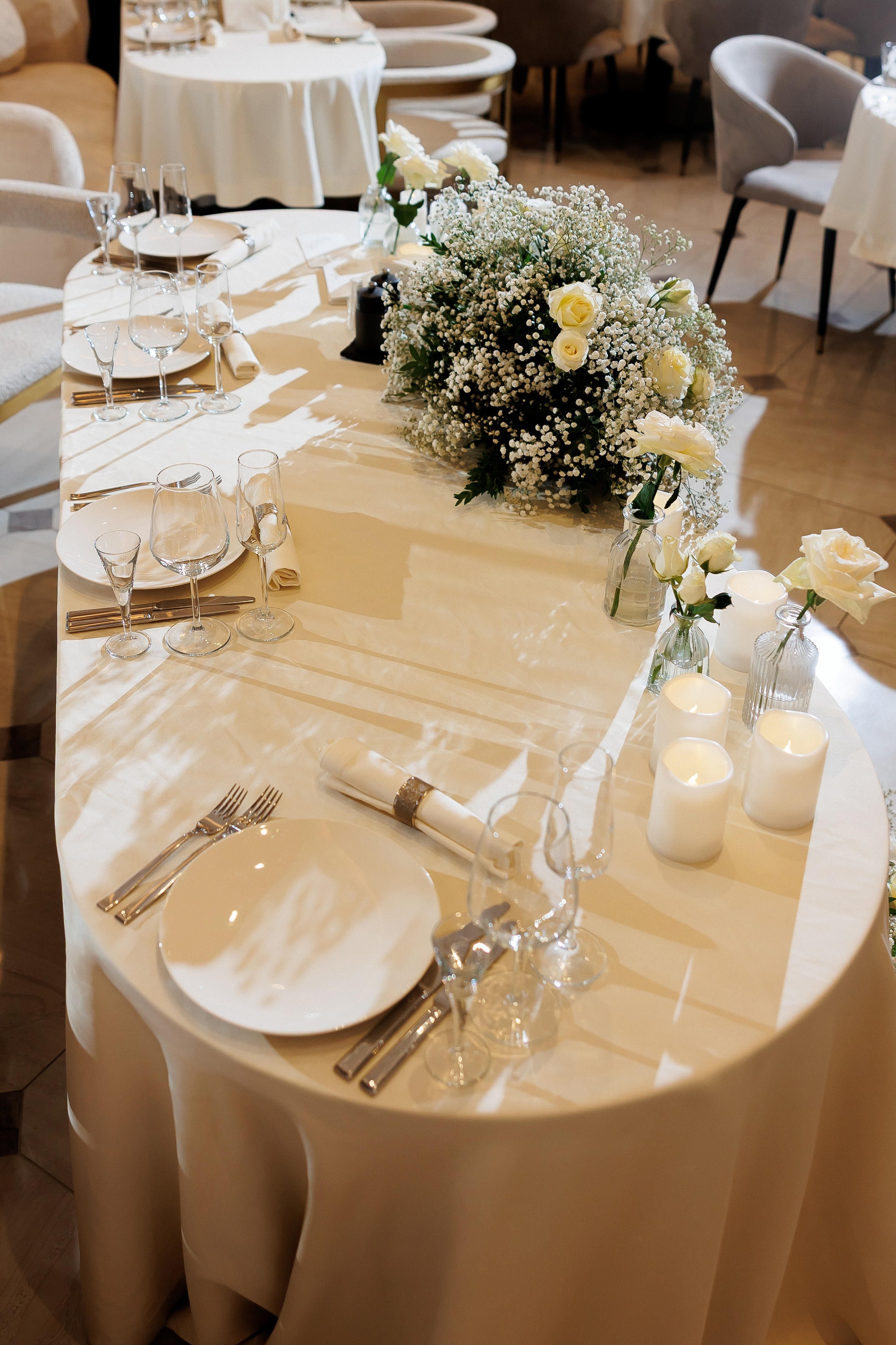 Serghei & Erica — Queen Residence. Servicii Foto și Video 067188353