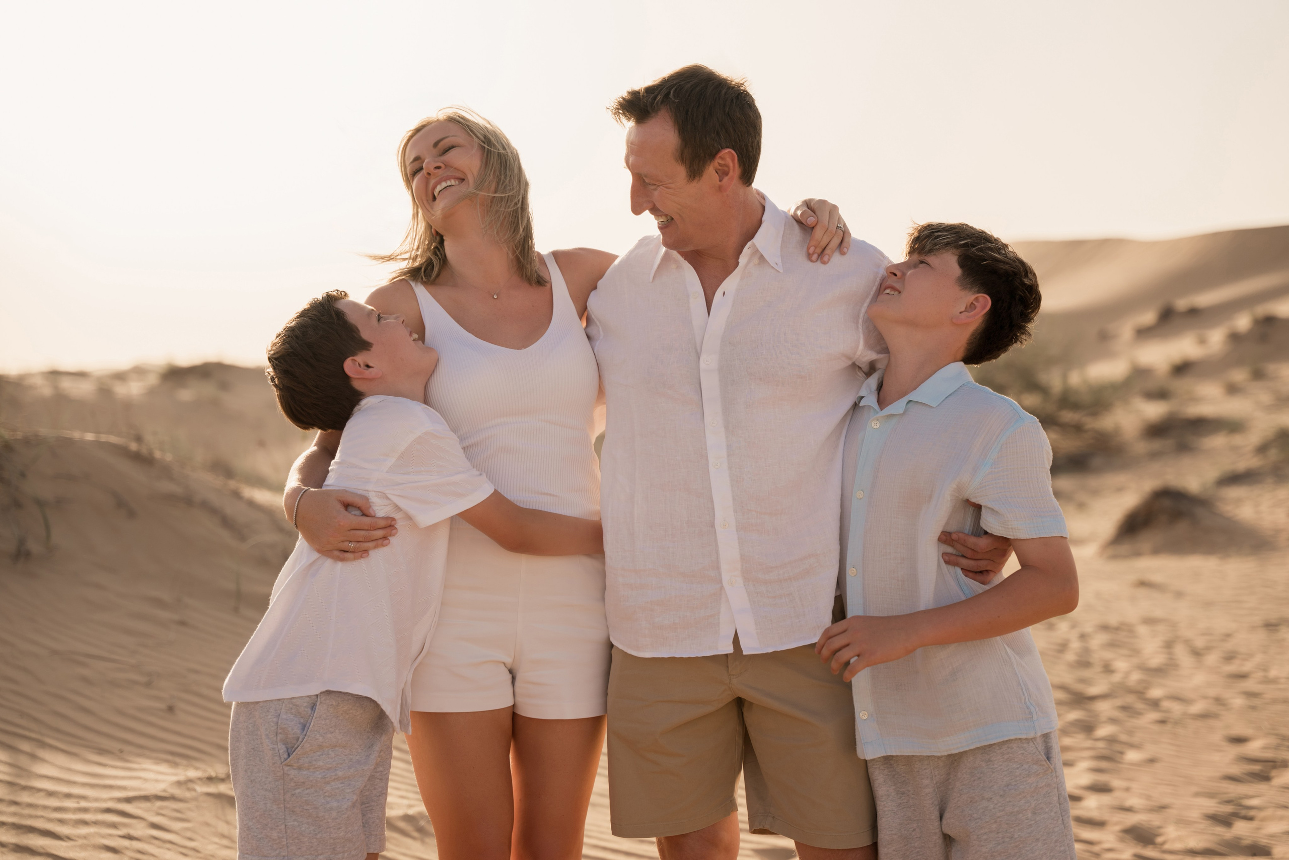 Desert run and fun!. Angela Iakovleva — Family Photographer in Dubai