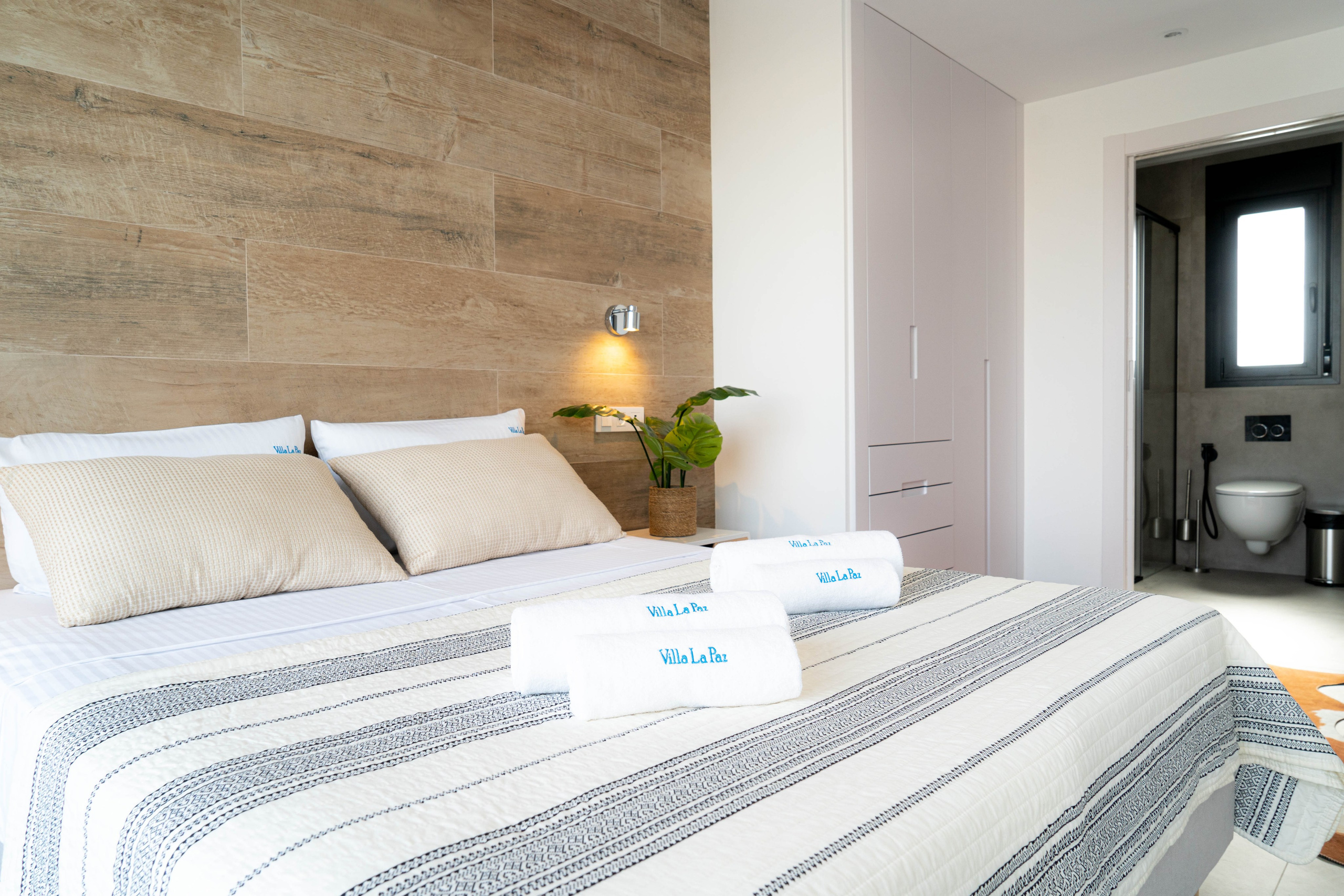 I&M GROUP villa La Paz. Baby Beast