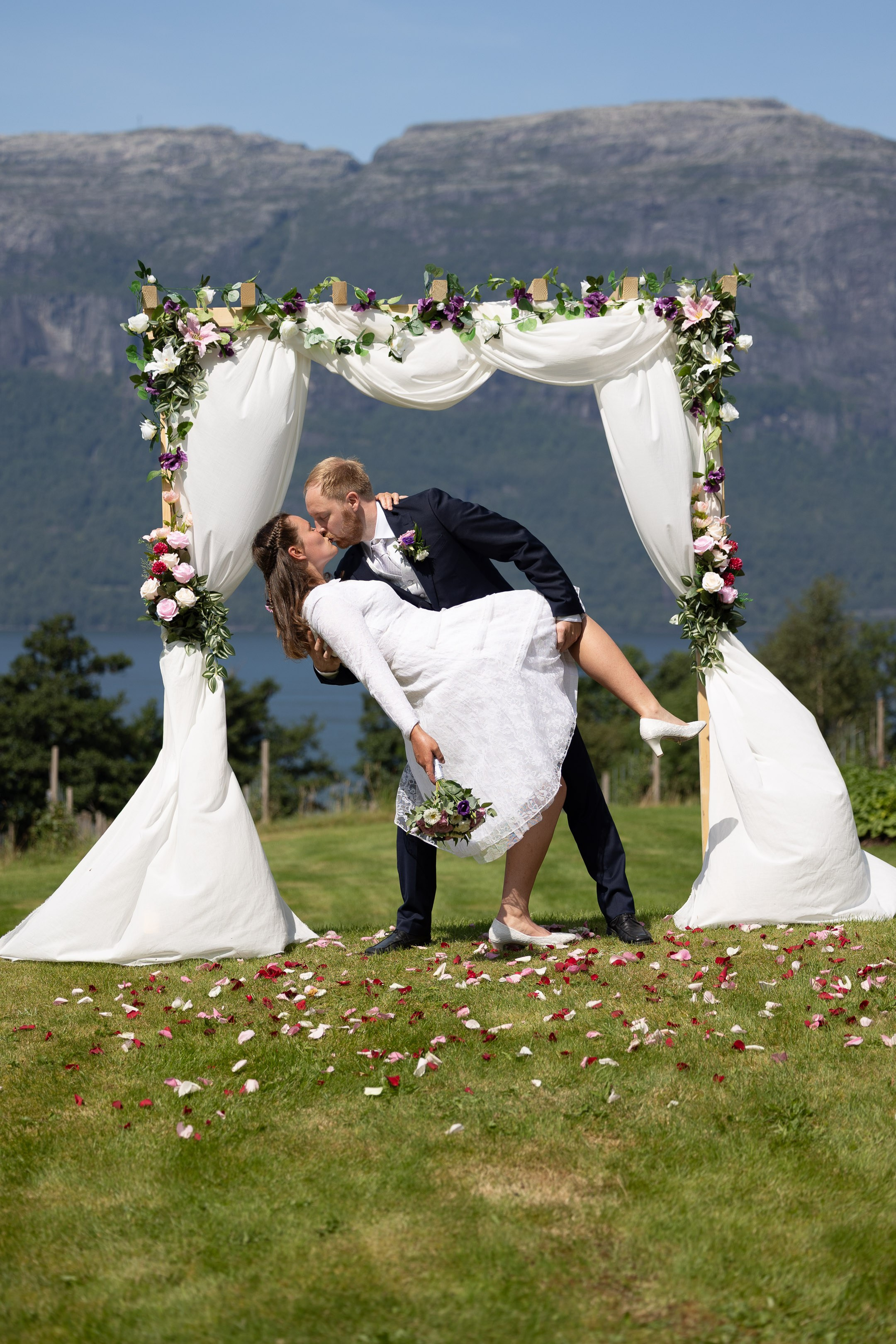 2025 - Bryllup - Kristine & Lars. Bryllupsfotograf i Oslo og Rogaland — Meisal Media