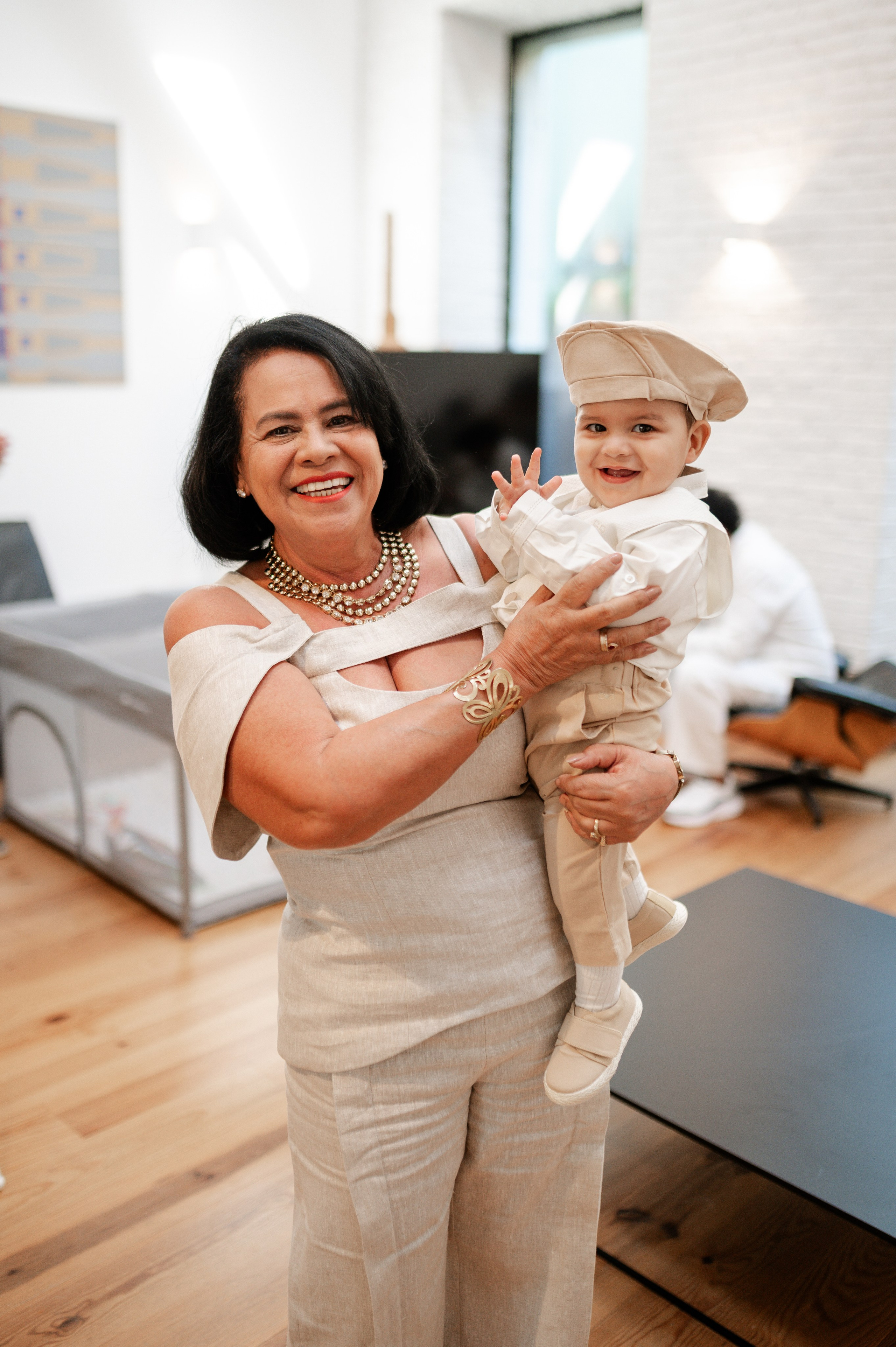 Фотосъёмка крестин — тёплые и значимые моменты. Ваш фотограф в Лиссабоне — Анна Белова