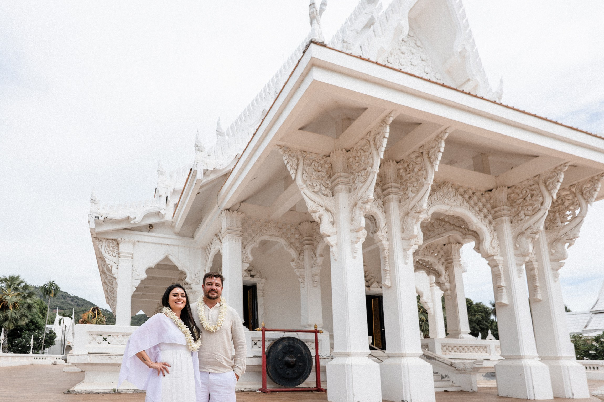 Traditional Buddhist Wedding Ceremony in Temple on Koh Samui | Wedding Planner