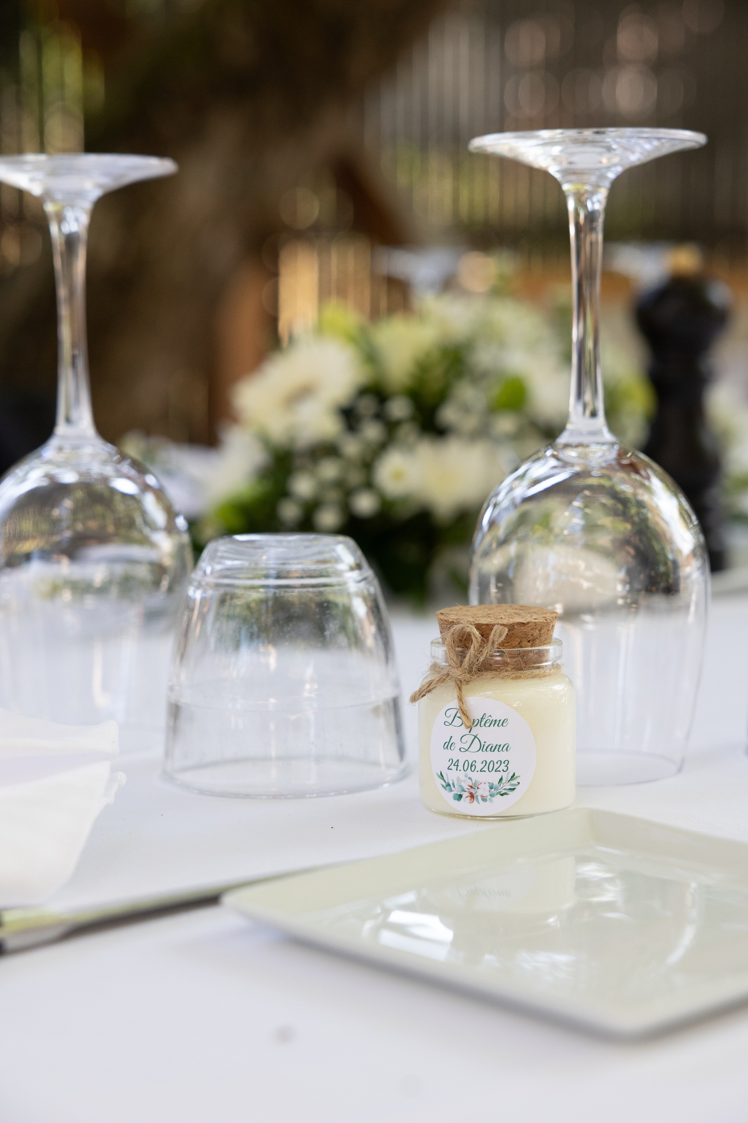 The Baptism of Diana in the Church of Saint-Sernin in Toulouse. Eugénie Smirnova — Photographe à Toulouse et dans le Sud-Ouest