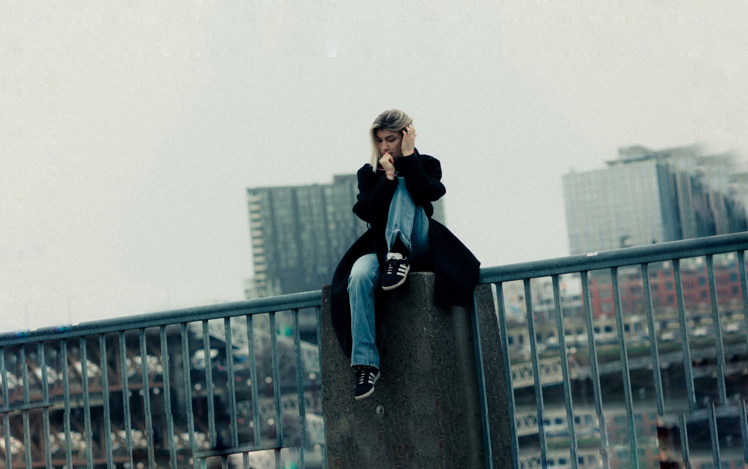 Cinematic. Family photographer Oregon — Washington