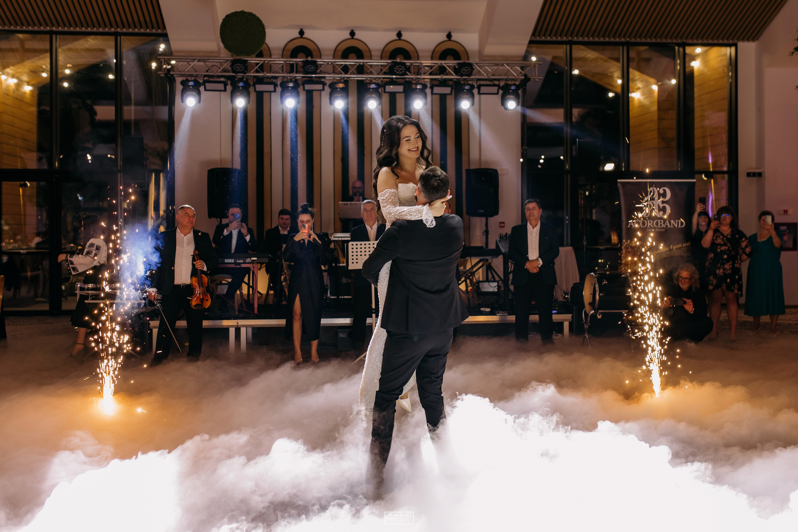 Nuntă Georgiana & Răzvan. Events Photographer Miruna Buculei