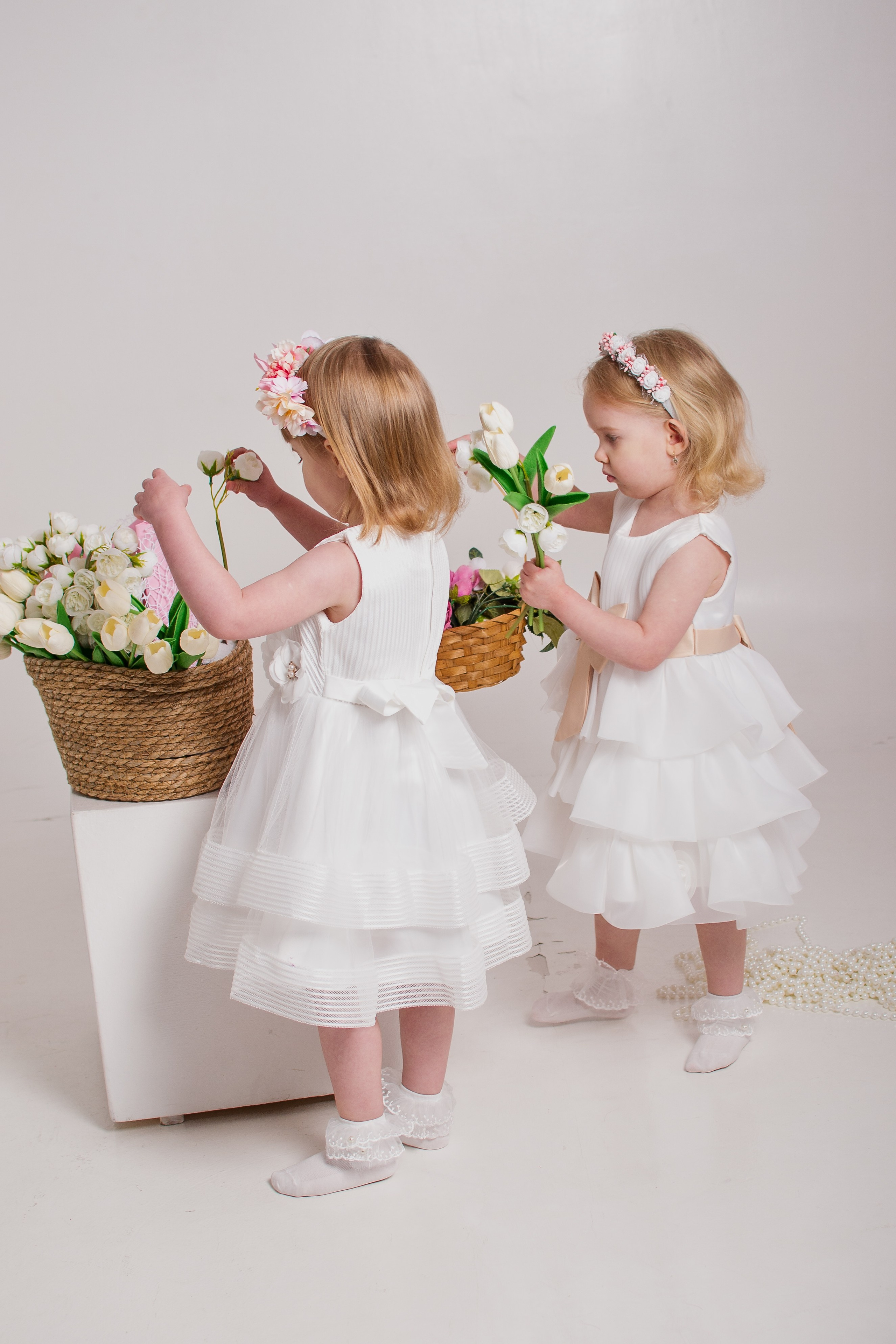 Сестрички. Фотограф новорожденных в Темиртау и Караганде Любовь Жукова newborn