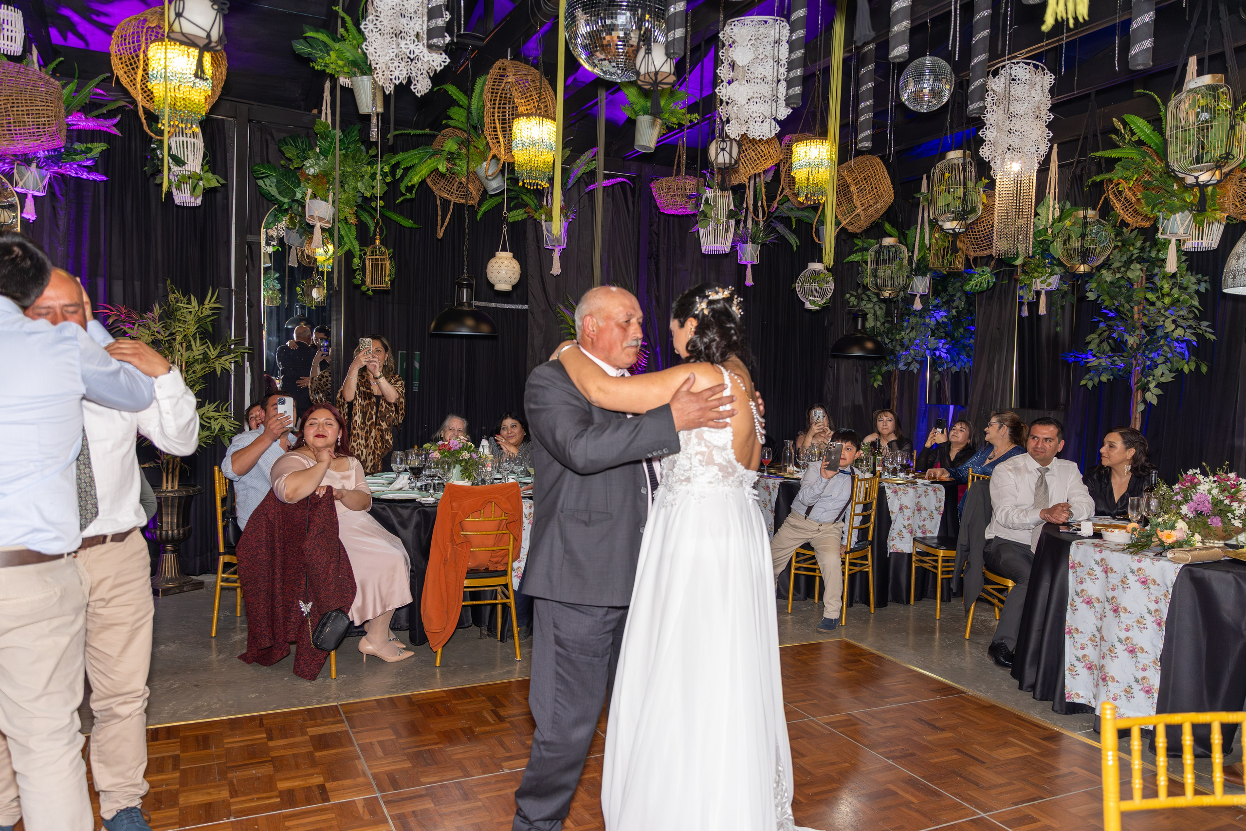 Isamar y Mauro. Dinka & Emilio - El arte de preservar lo que no se repite