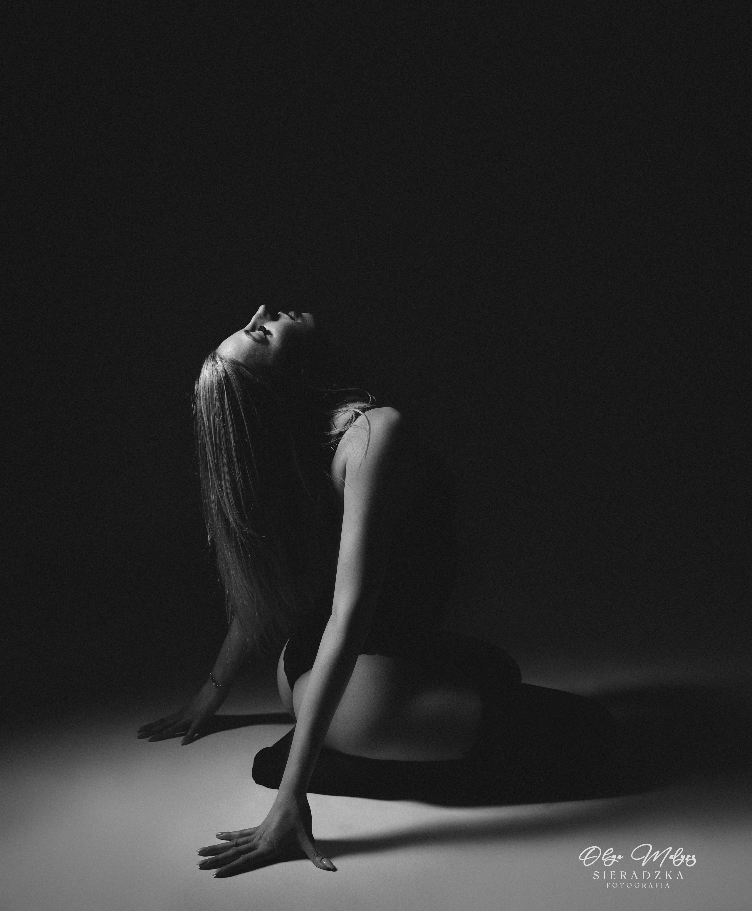 Sesje kobiece. Olga Sieradzka fotograf rodzinny, ciążowy i dziecięcy w Pile