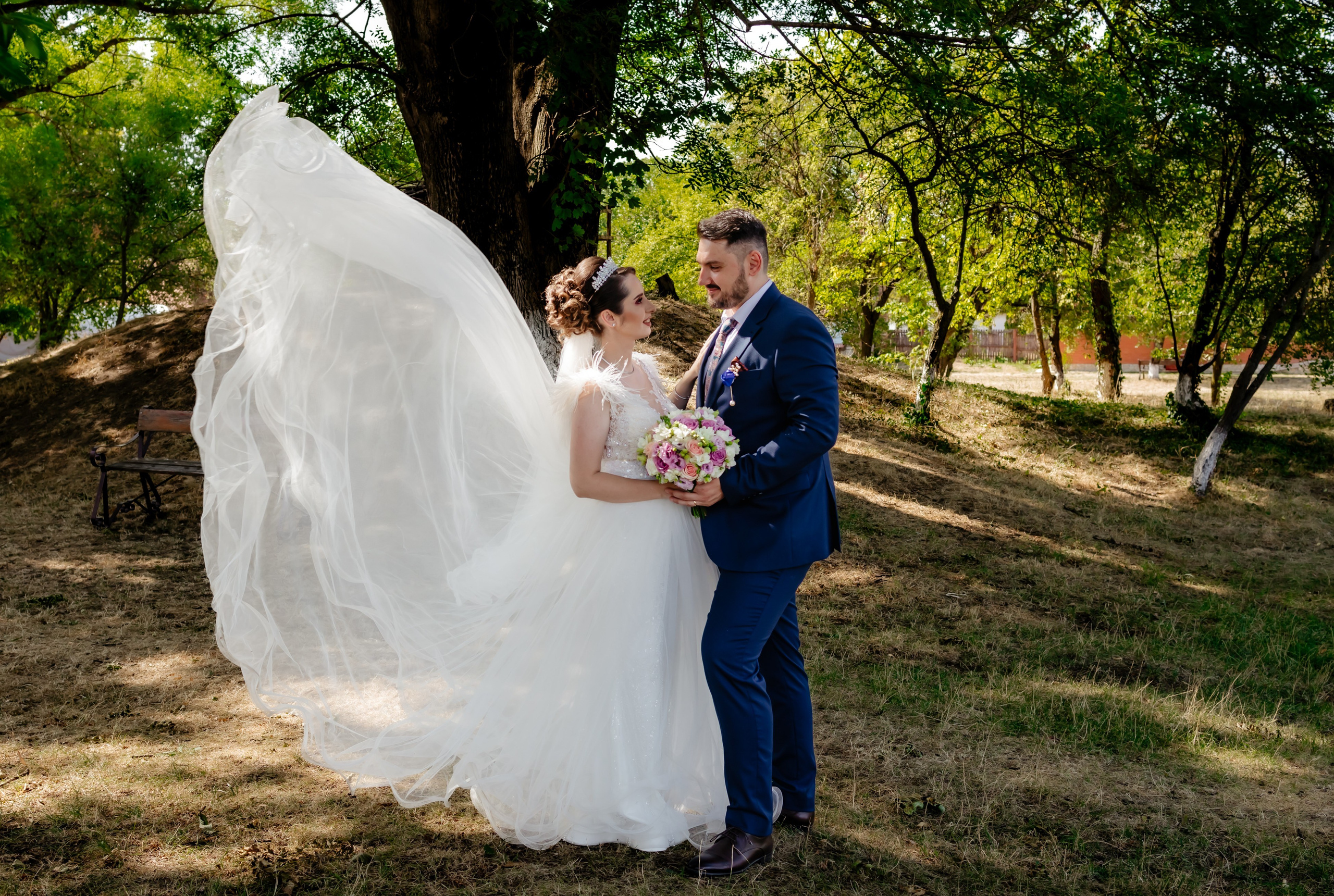 Elena & Bogdan - Nuntă Pitești. Fotograf Profesionist Pitesti-Bucuresti| Mircea Seinea