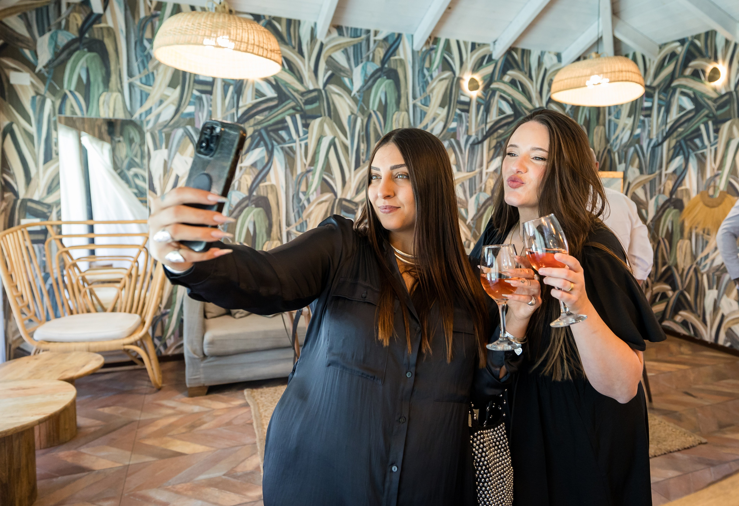 Hadar & Tor. AMIR BUCHNIK PHOTOGRAPHER