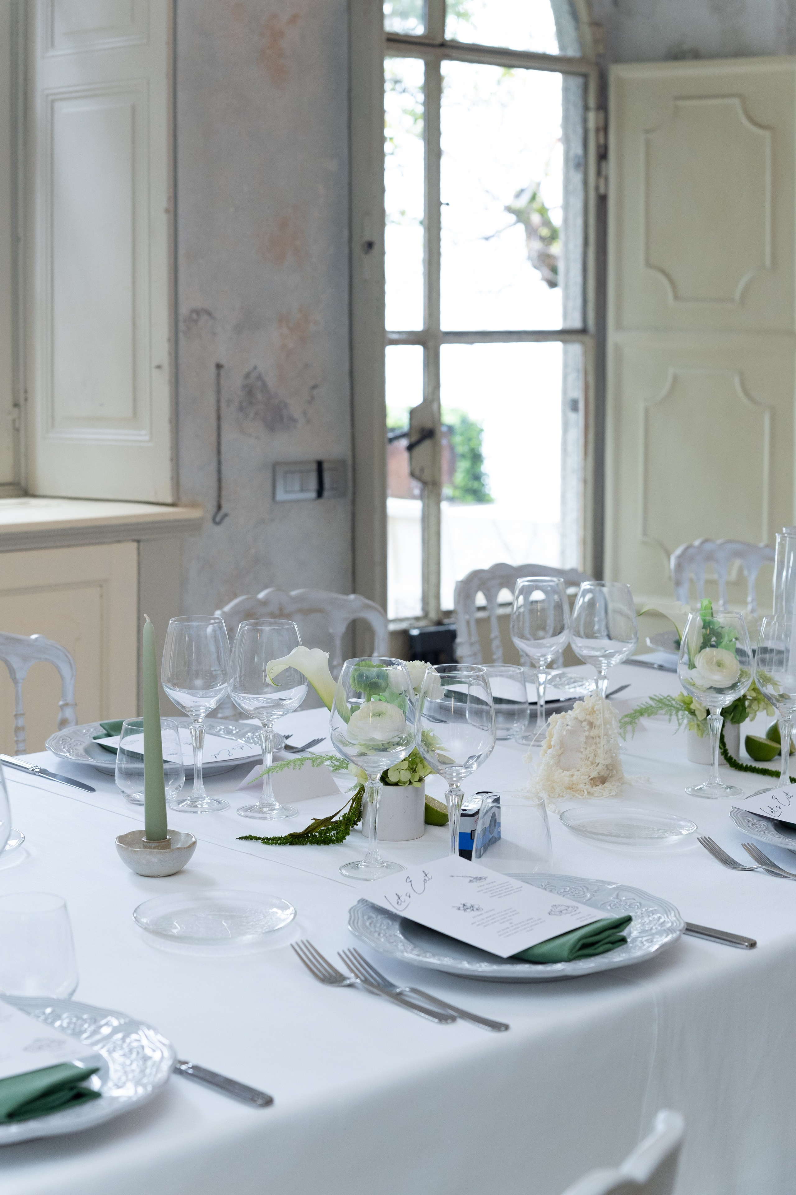 BEATRICE AND RAFAELE_LAKE COMO_Villa Regina Teodolinda. PHOTOGRAPHER IN ITALY