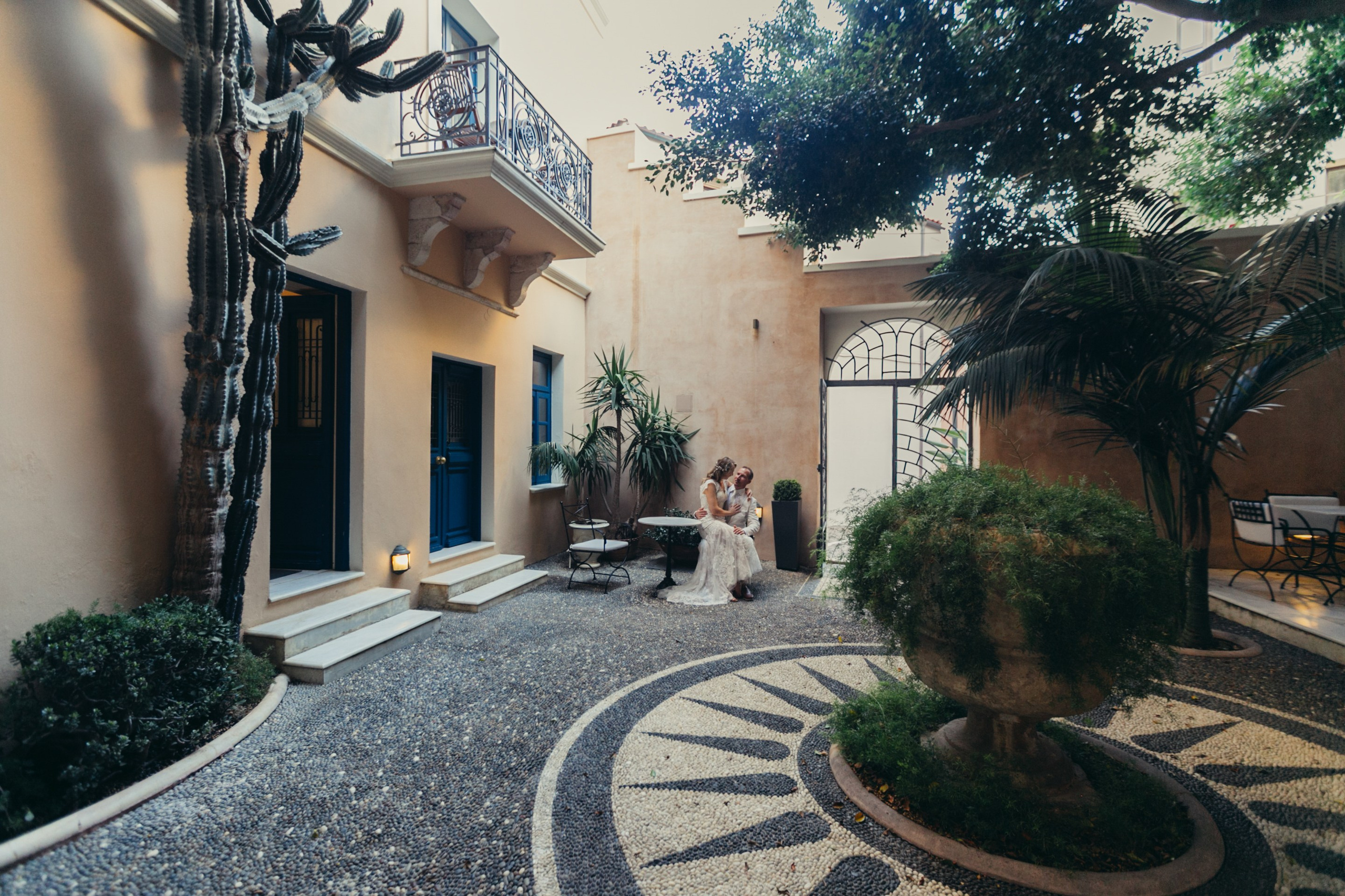 Aaron & Beata, Crete. Denny Savon — Photographer in Santorini | Weddings, Love Stories & Flying Dress