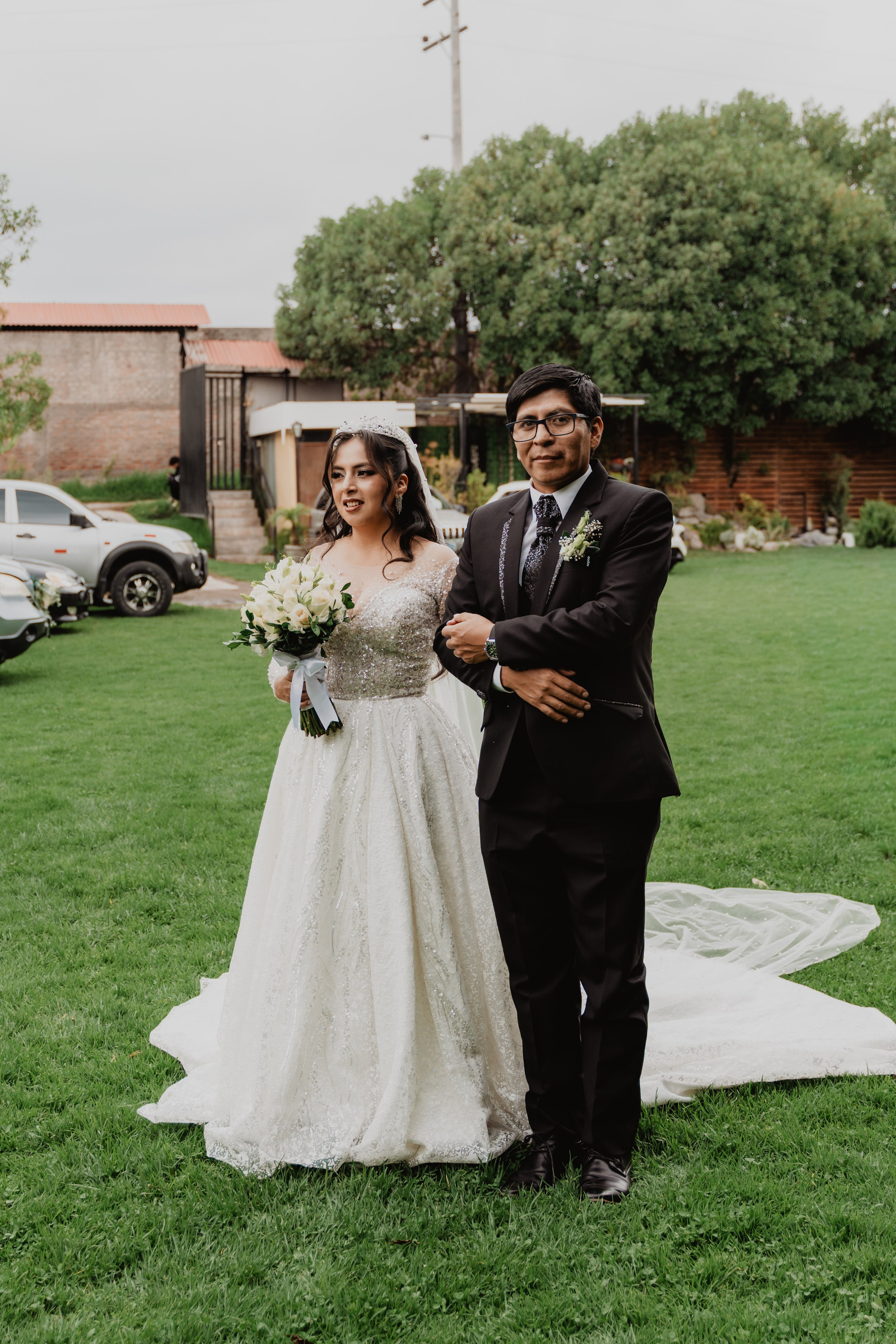 FERNANDO + MARIBEL | BODA RELIGIOSA. Studio KVTA | Fotografía y Video de Bodas en Arequipa