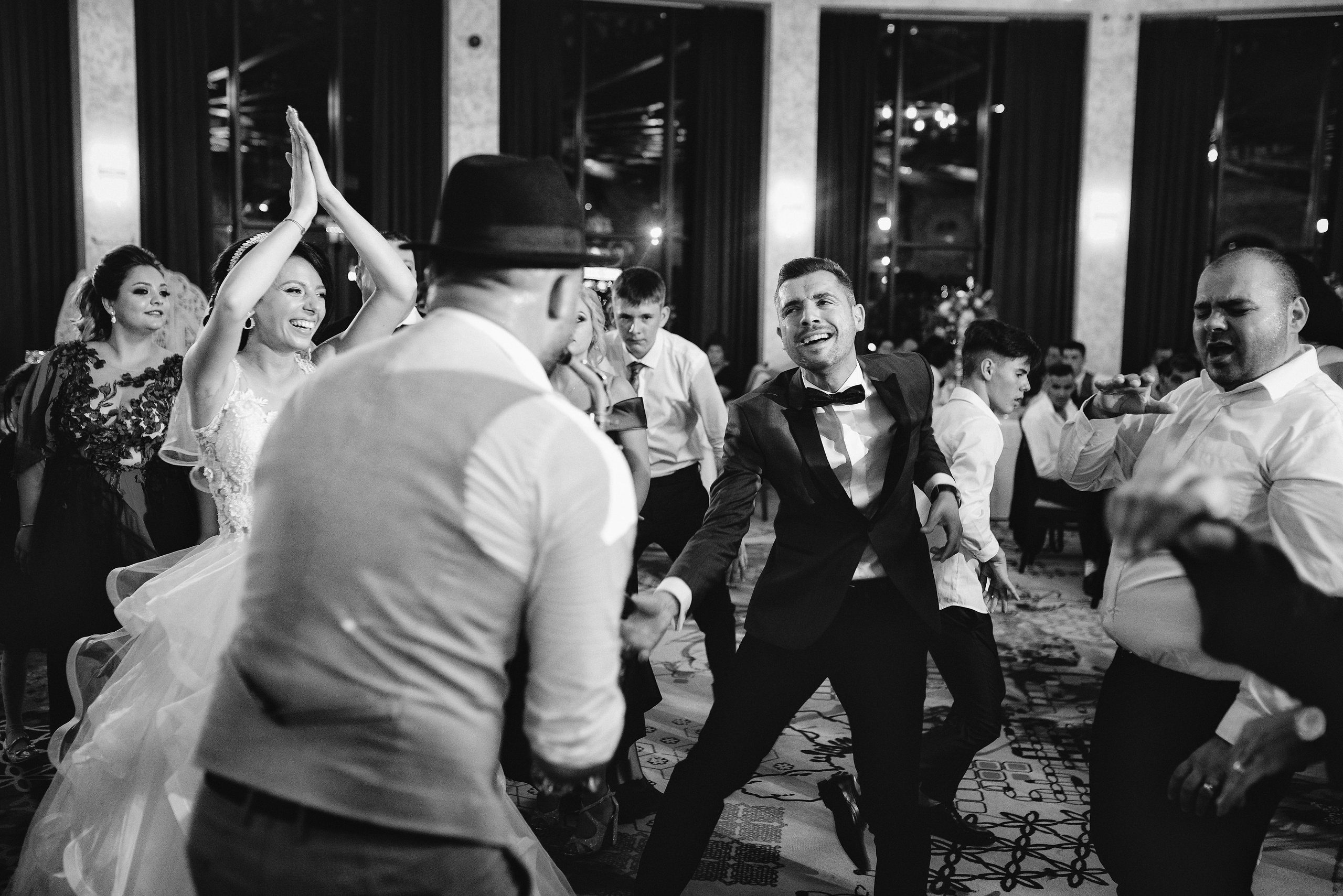 Paula & Ginel. Acasă