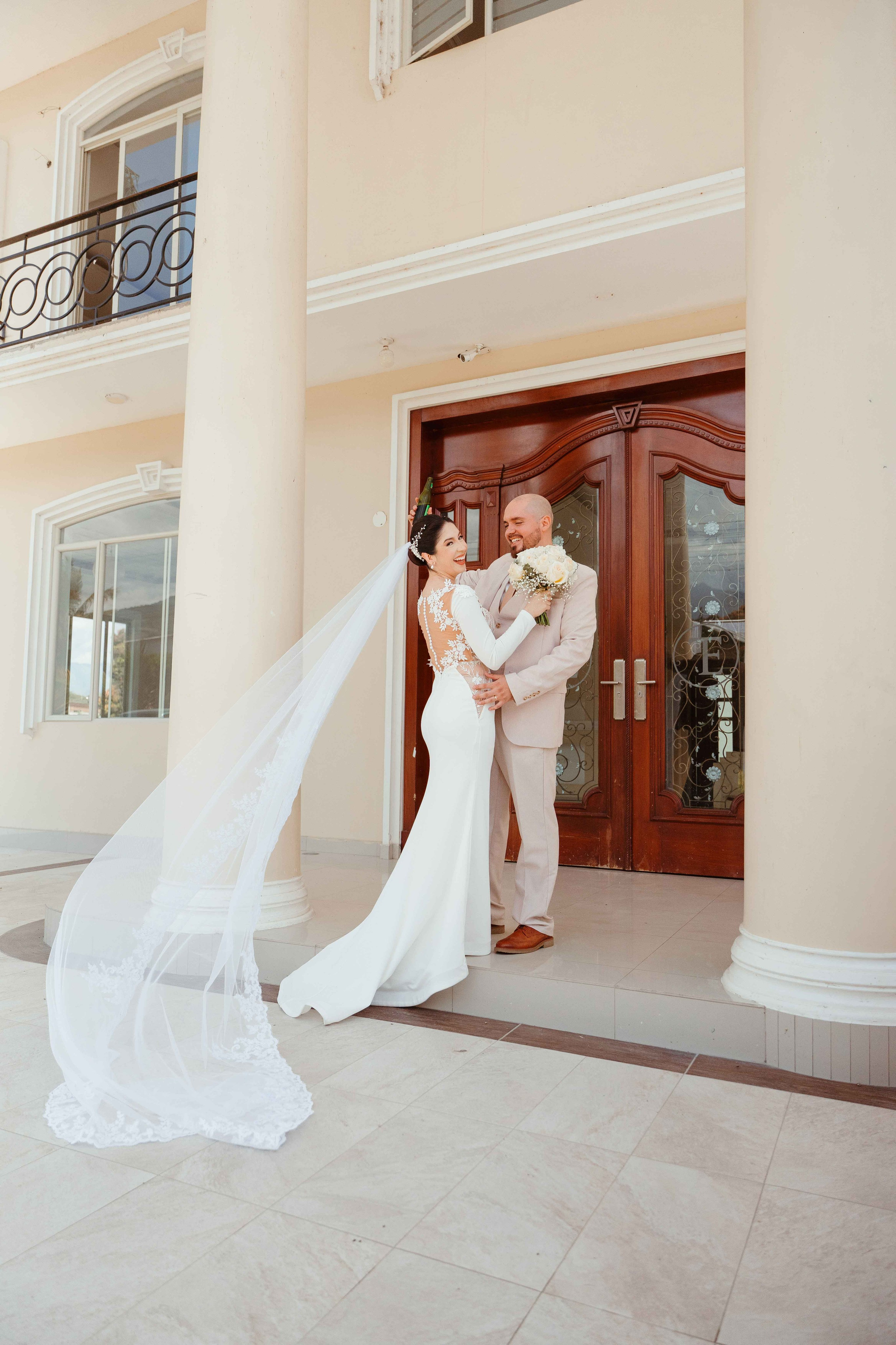 Karina y Daniel. Fotógrafo de bodas en Loja Ecuador | Piero Alvarez PH