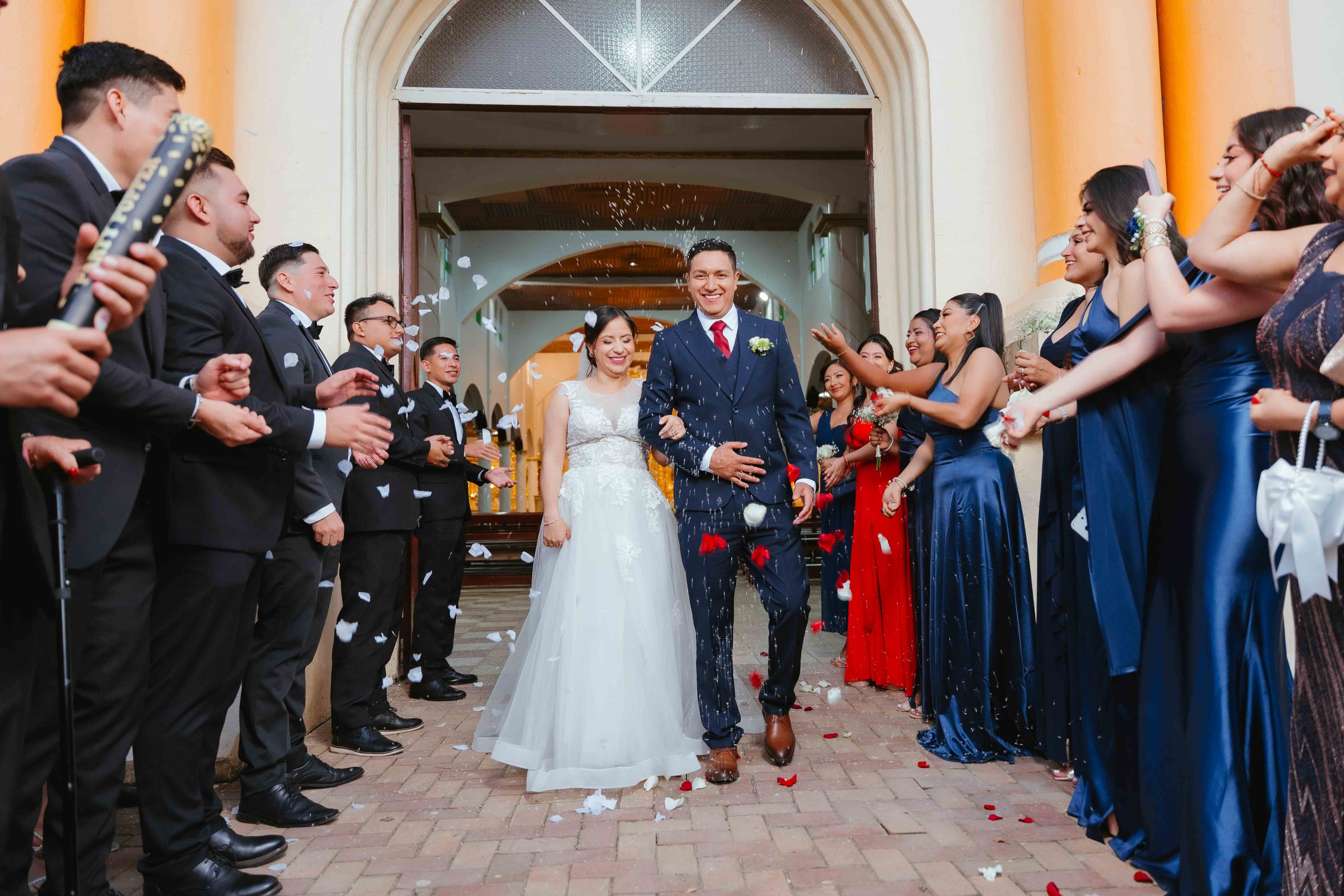 Jennifer y Vladimir. Fotógrafo de bodas en Loja Ecuador | Piero Alvarez PH