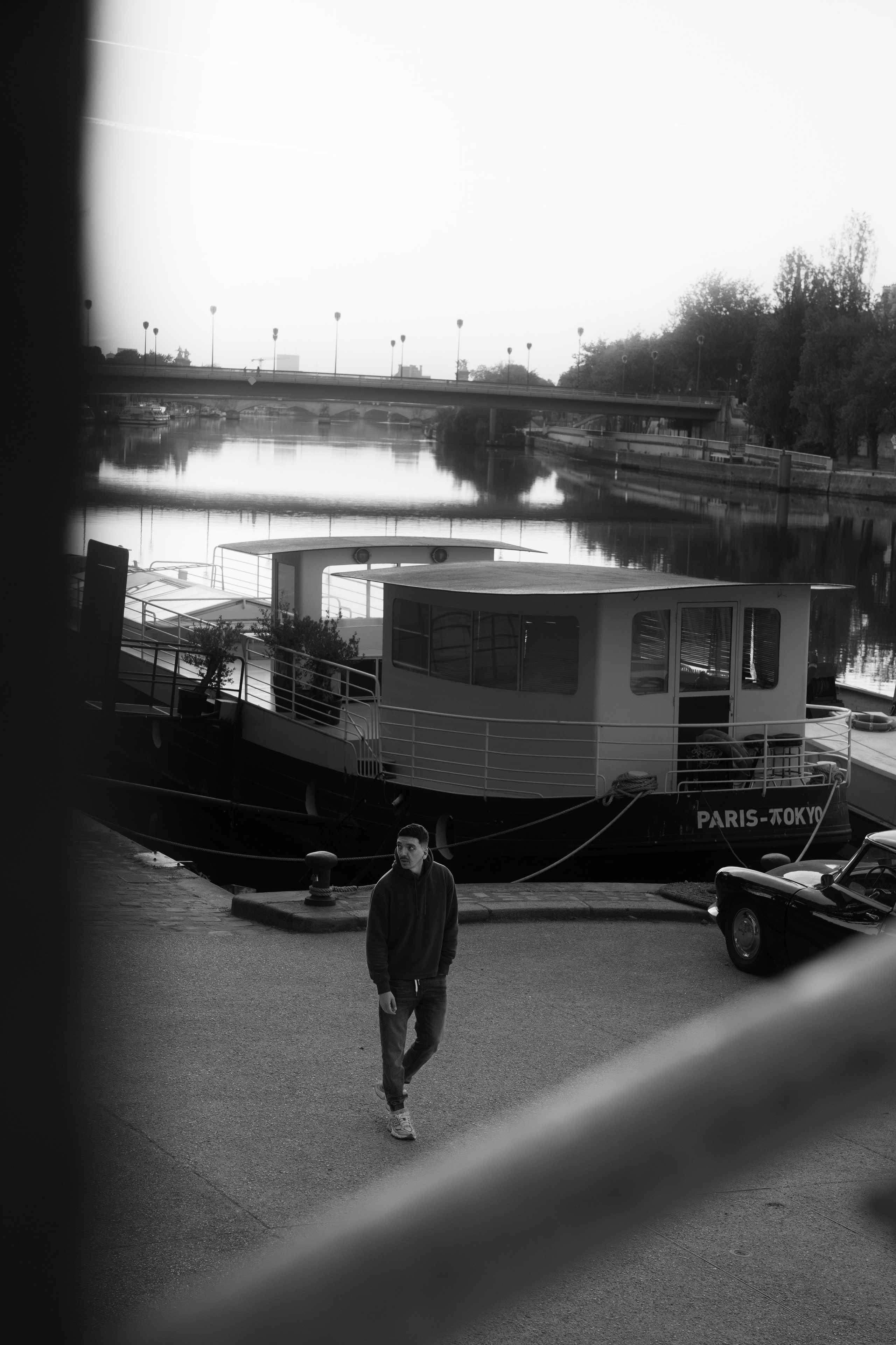 Sergey in Paris. Фотограф в Париже Полина Осипова