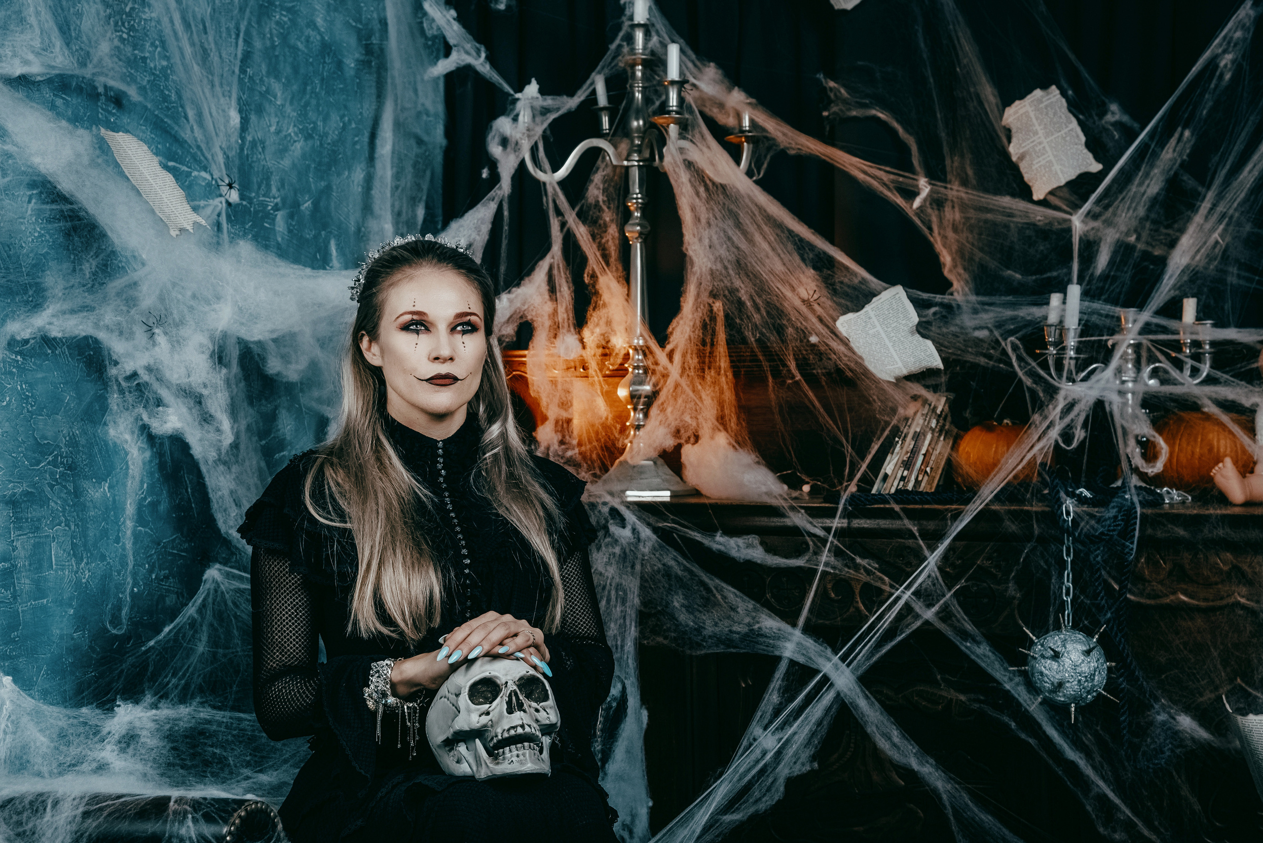 Halloween themed studio photo shoot 