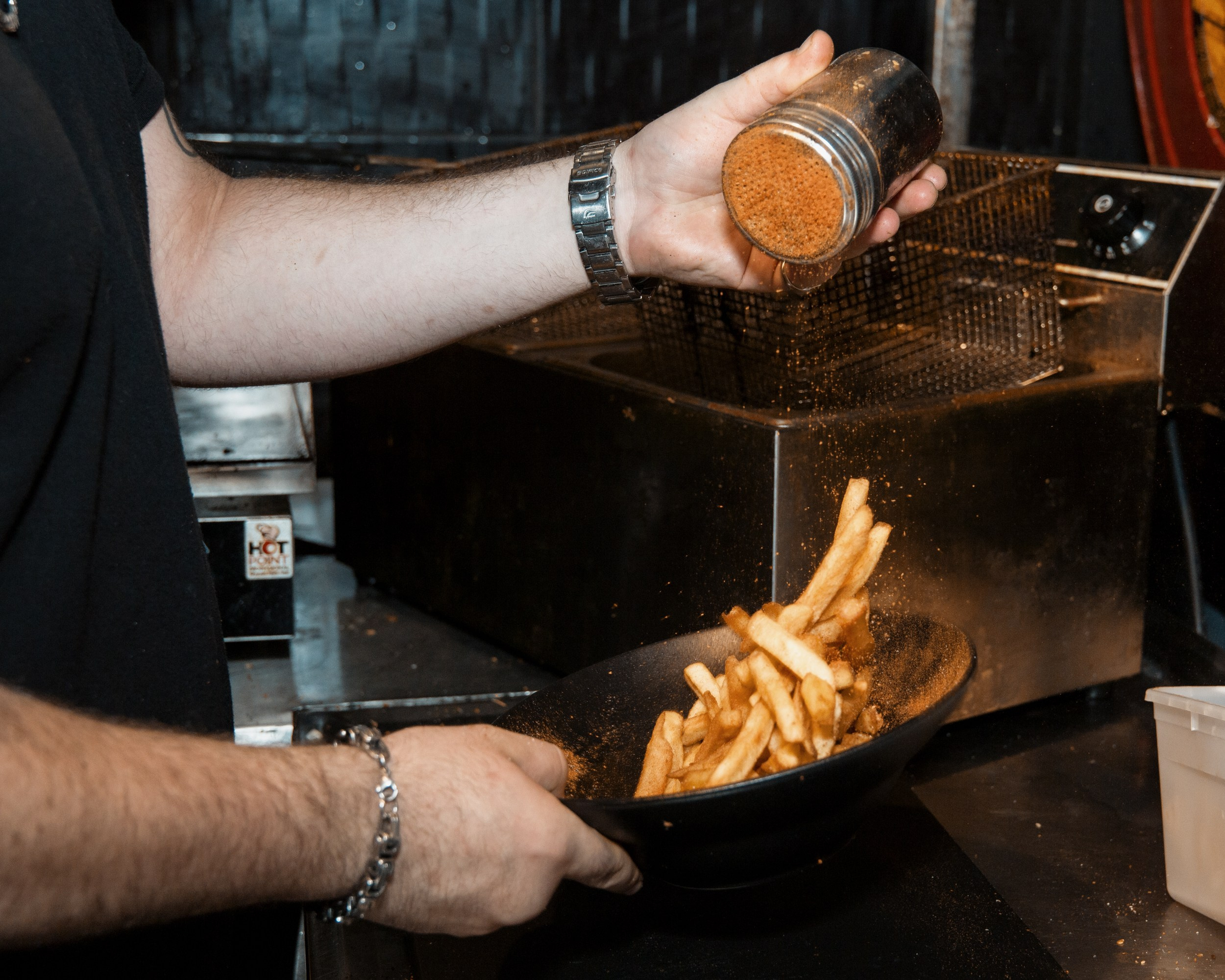 Контентная съемка для бара Focus. Портретный и репортажный фотограф в Израиле Рома Бирман