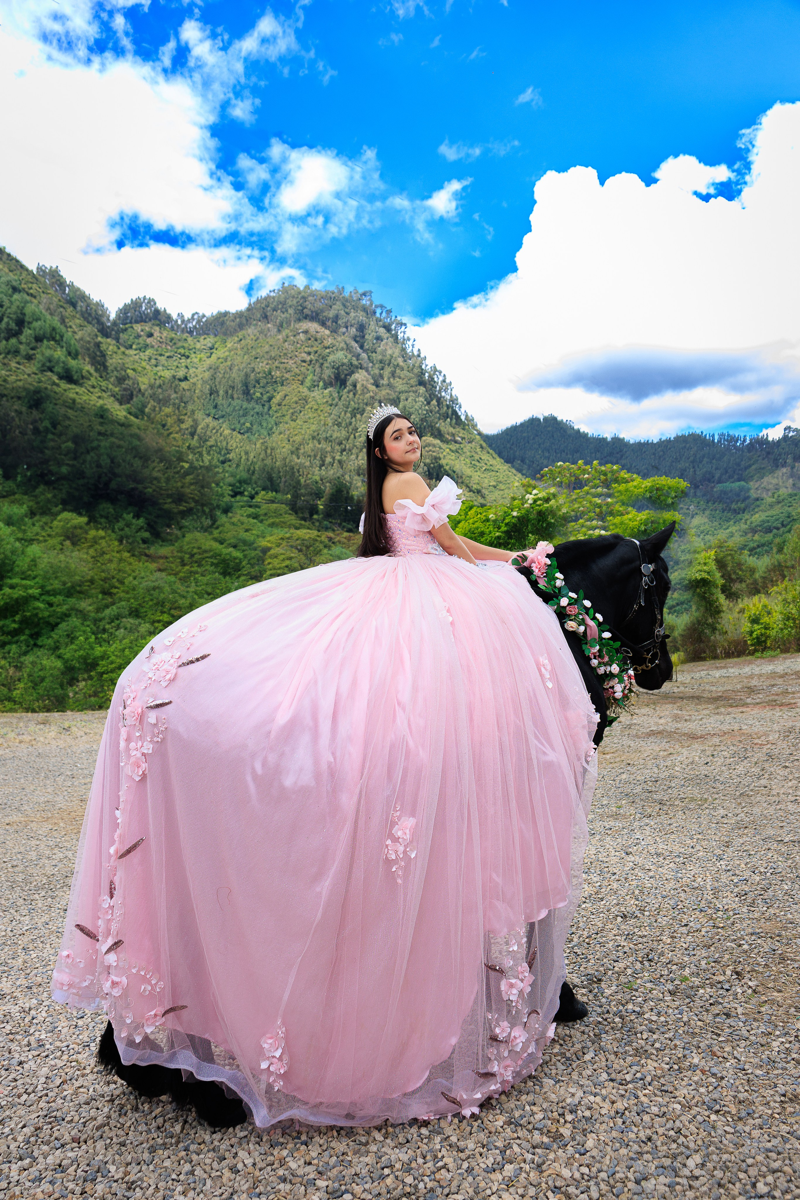 Laura. Harnol Lopez - Fotografia de Quinces & Bodas