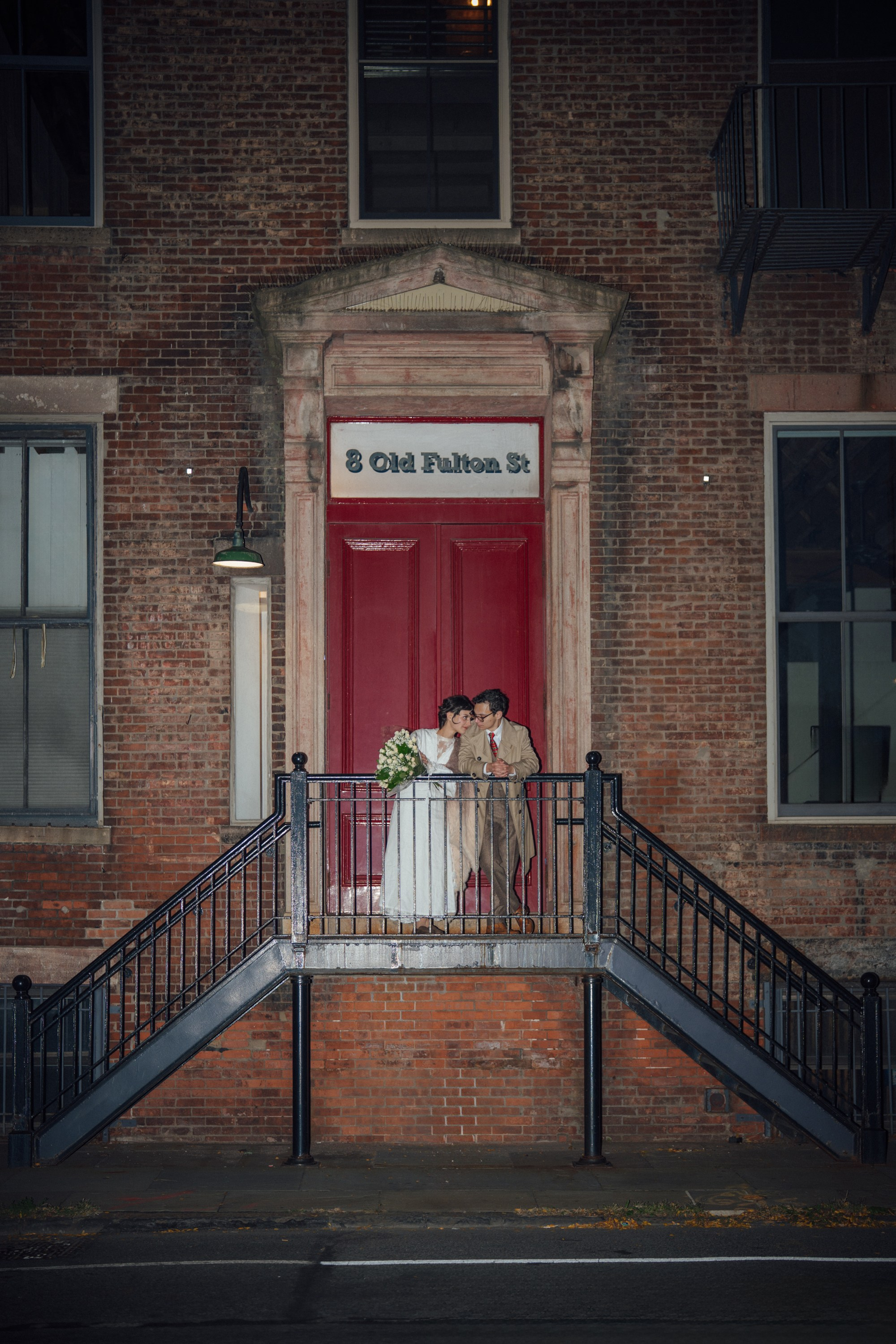 Wedding photo shoot in Dumbo, Brooklyn. Portrait and wedding photographer in New York