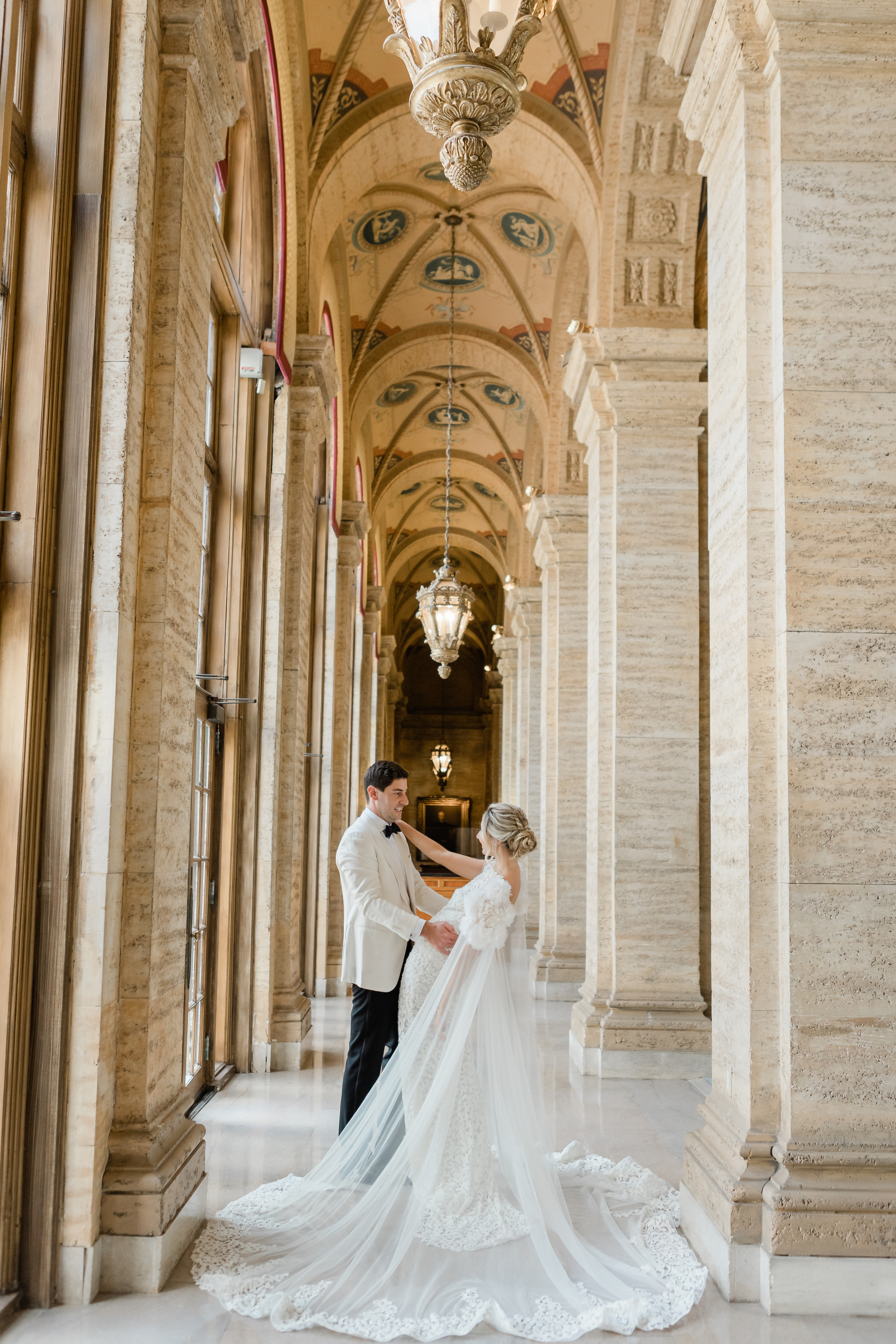 Main. My name is Kate and I am family and wedding photographer