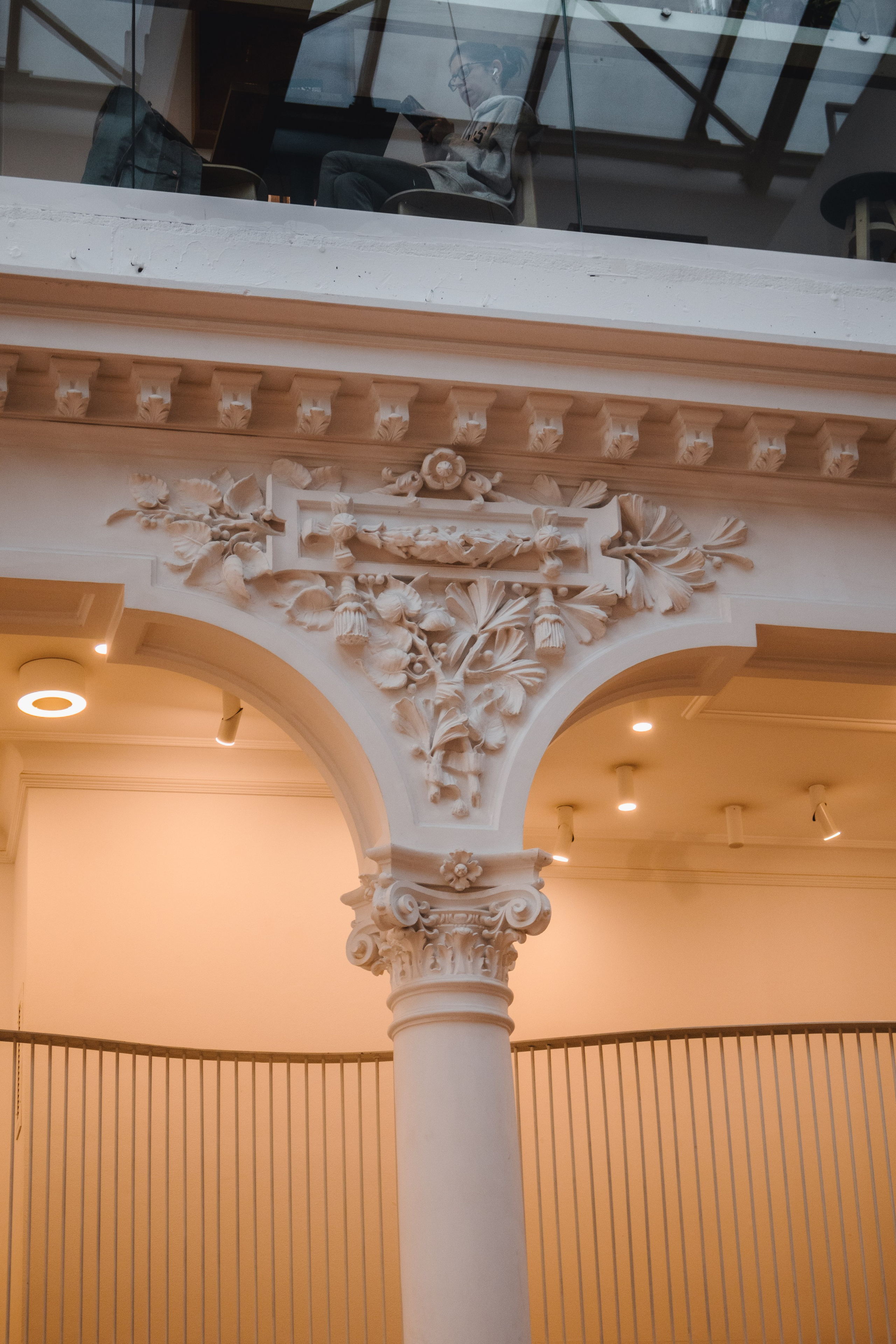 Bucharest. Дизайнер и Фотограф в Кишинёве Бусуйок Станислав