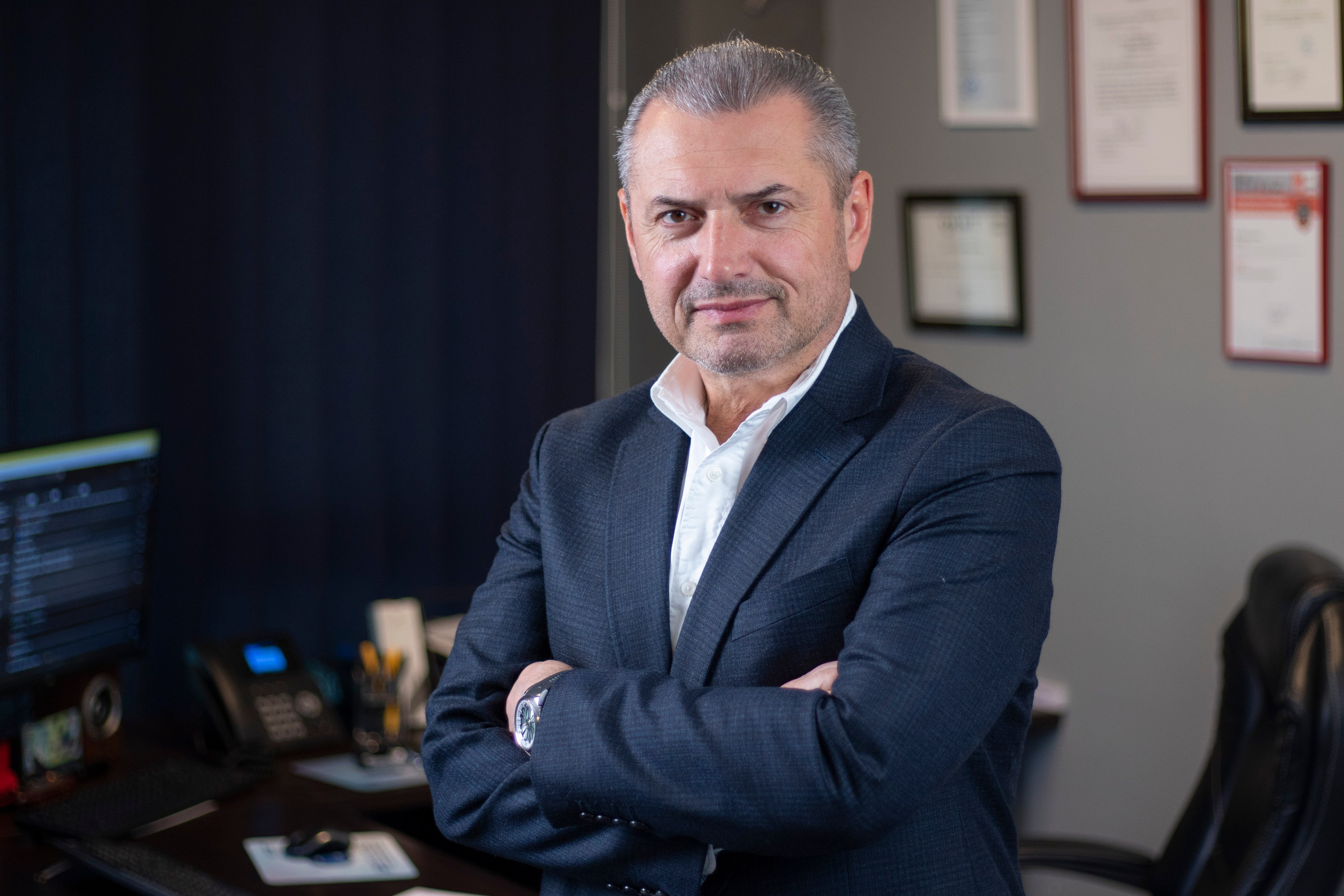 სტუდიური და გარე ფოტოსესიები. Clapp Studio