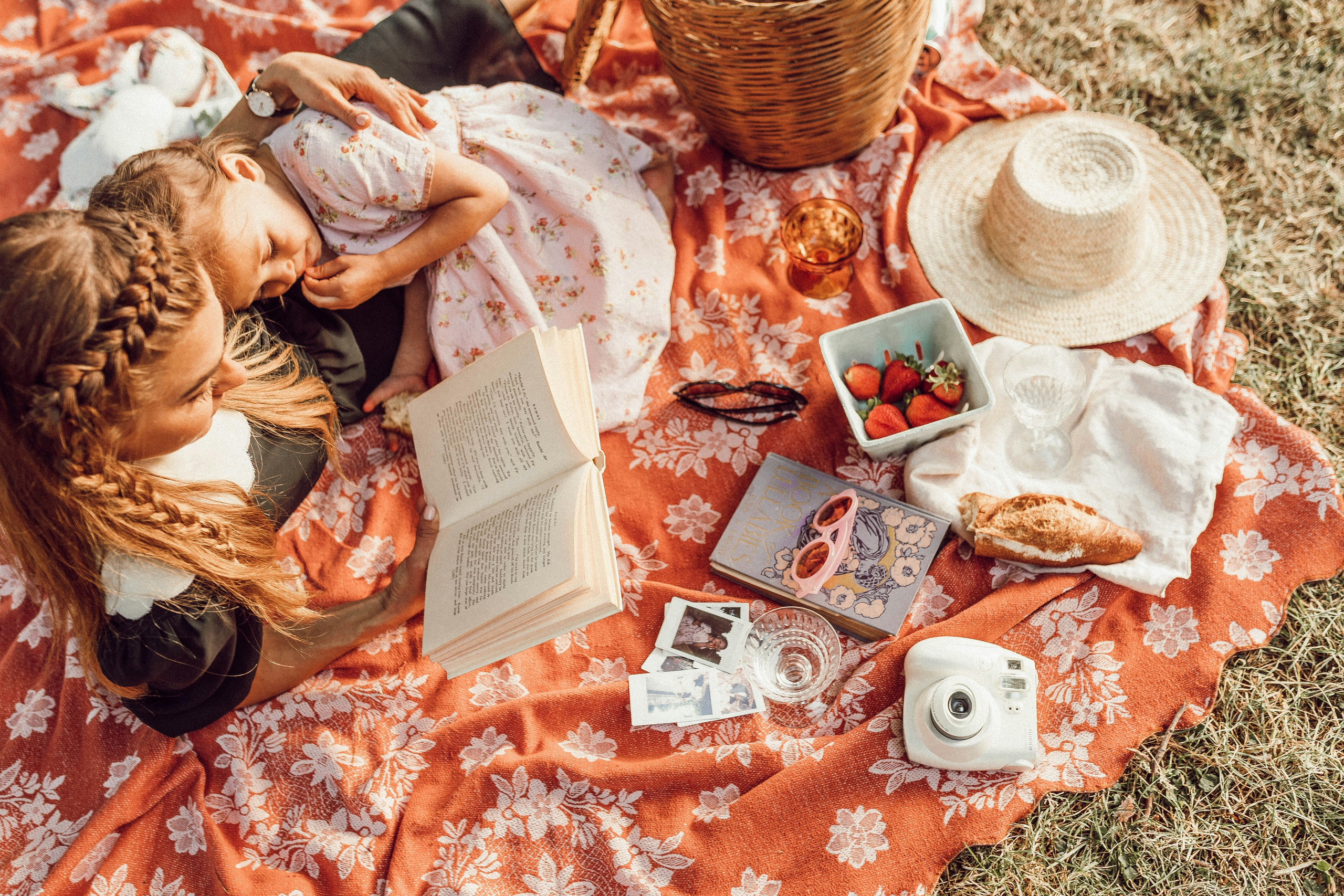 Picnic al Tramonto | Ritratti di Famiglia Lifestyle in Esterna