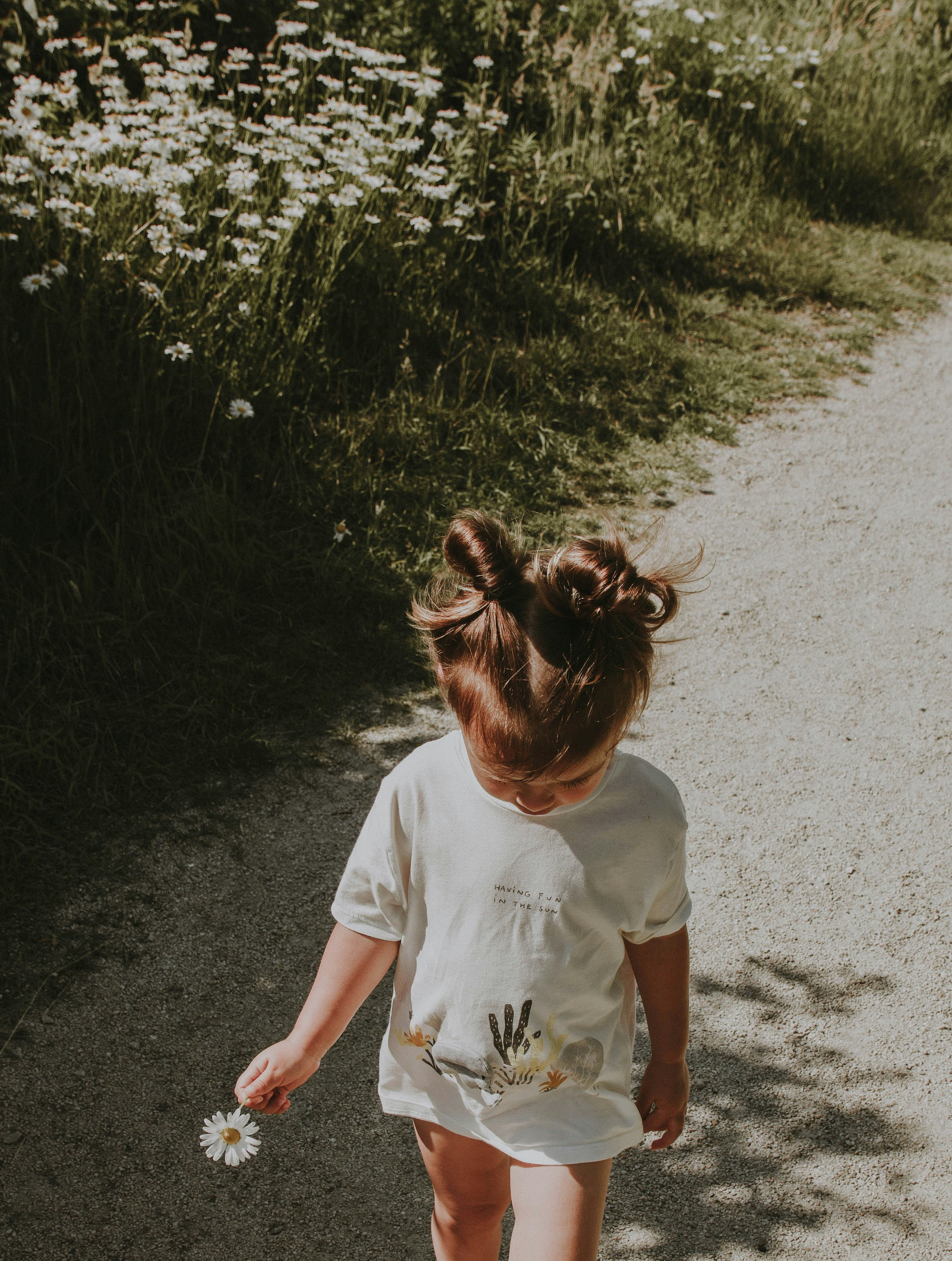 Cacciatori di Meraviglie | Servizio Fotografico Primaverile per Famiglie