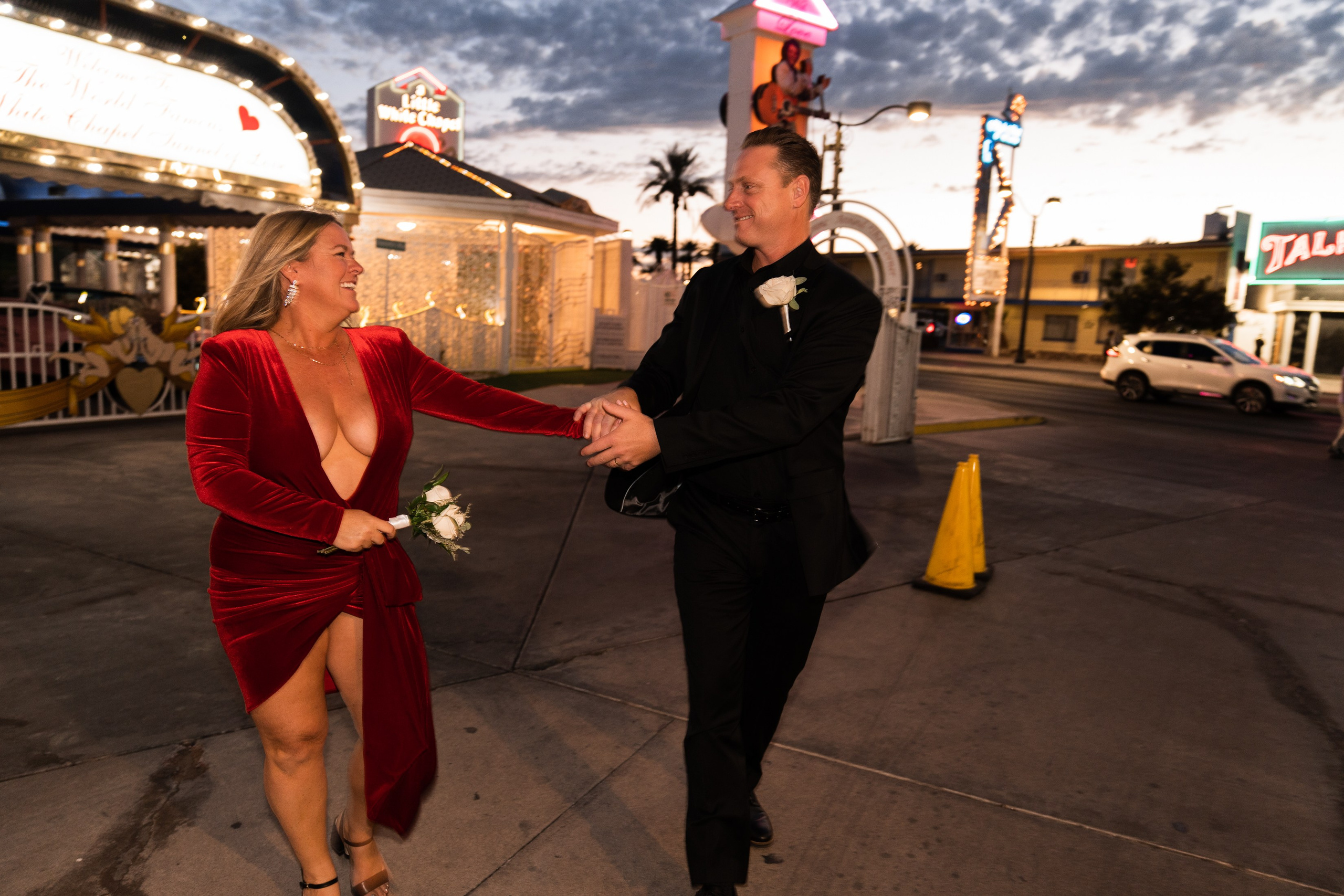 Nicola&Mike. Wedding & elopement photographer Viktoriya Kravtsov. Las Vegas