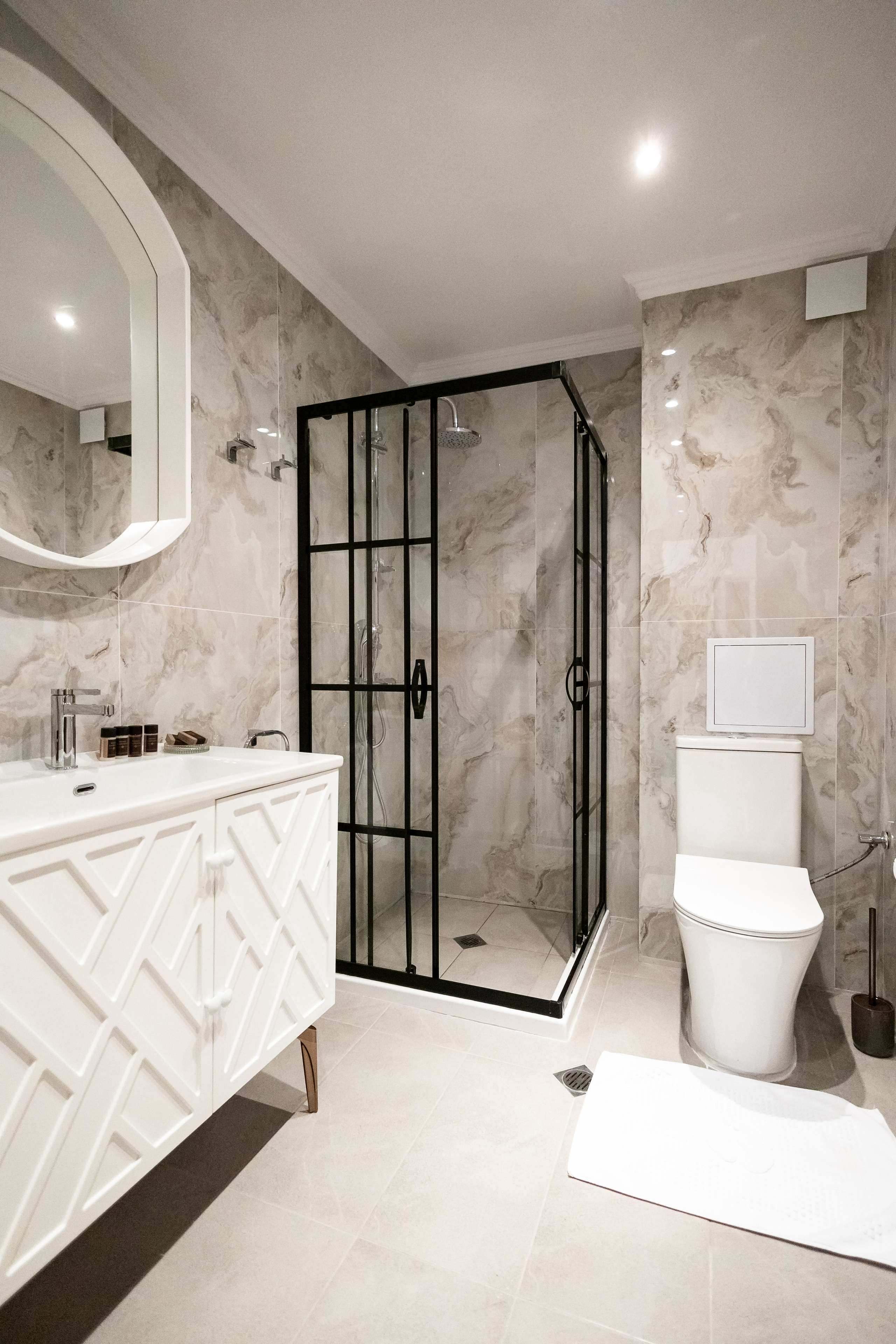 Хотел. Фотограф Ирина Йотова