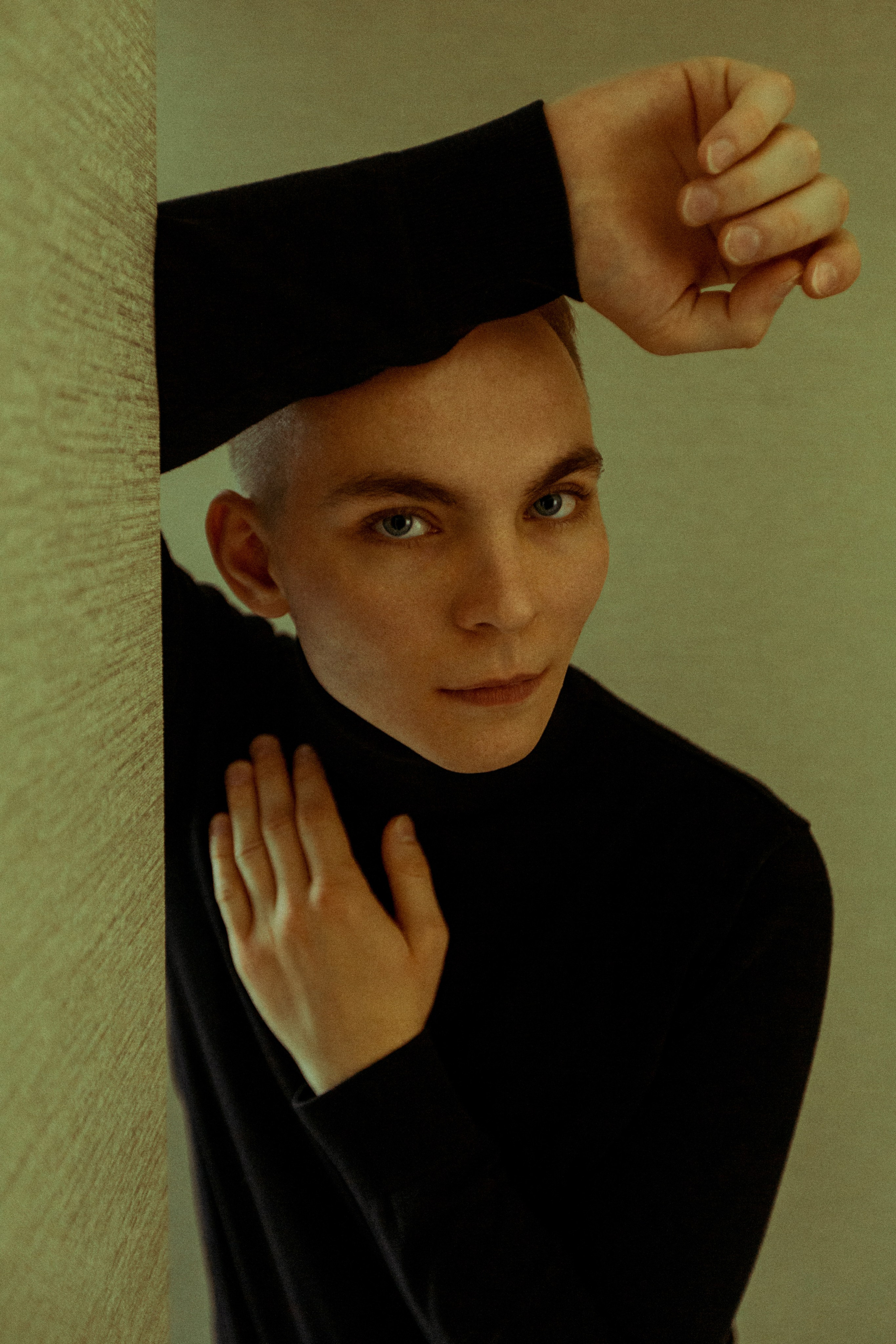 Fotografías creativas de un músico. Fotógrafo de retrato, familia y reportajes en Valencia | España | Europa Vitalii Lumier