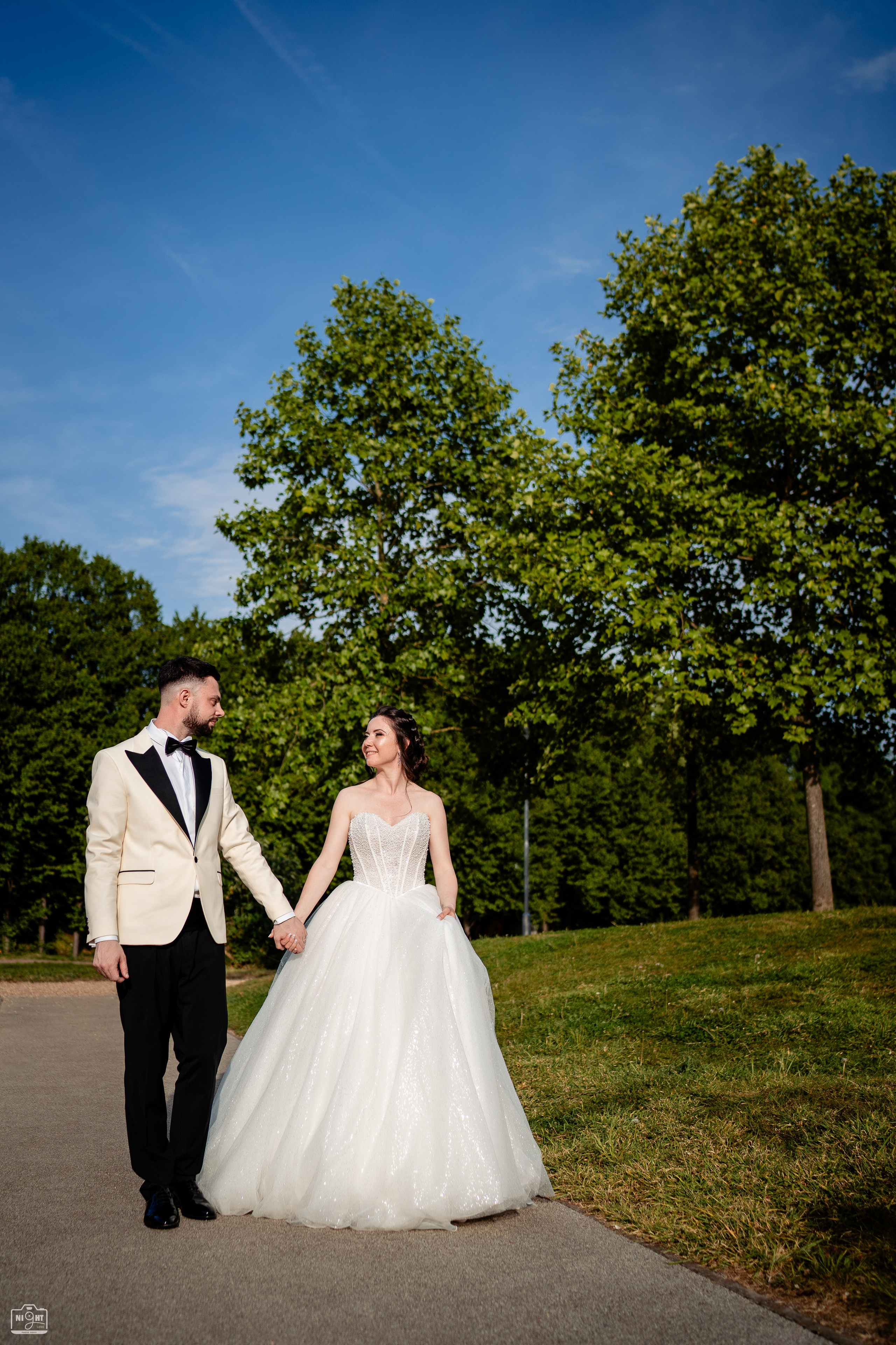THOMAS & LUMINITA. WEDDING PHOTO & VIDEO LONDON, UK — NIGHT LENS