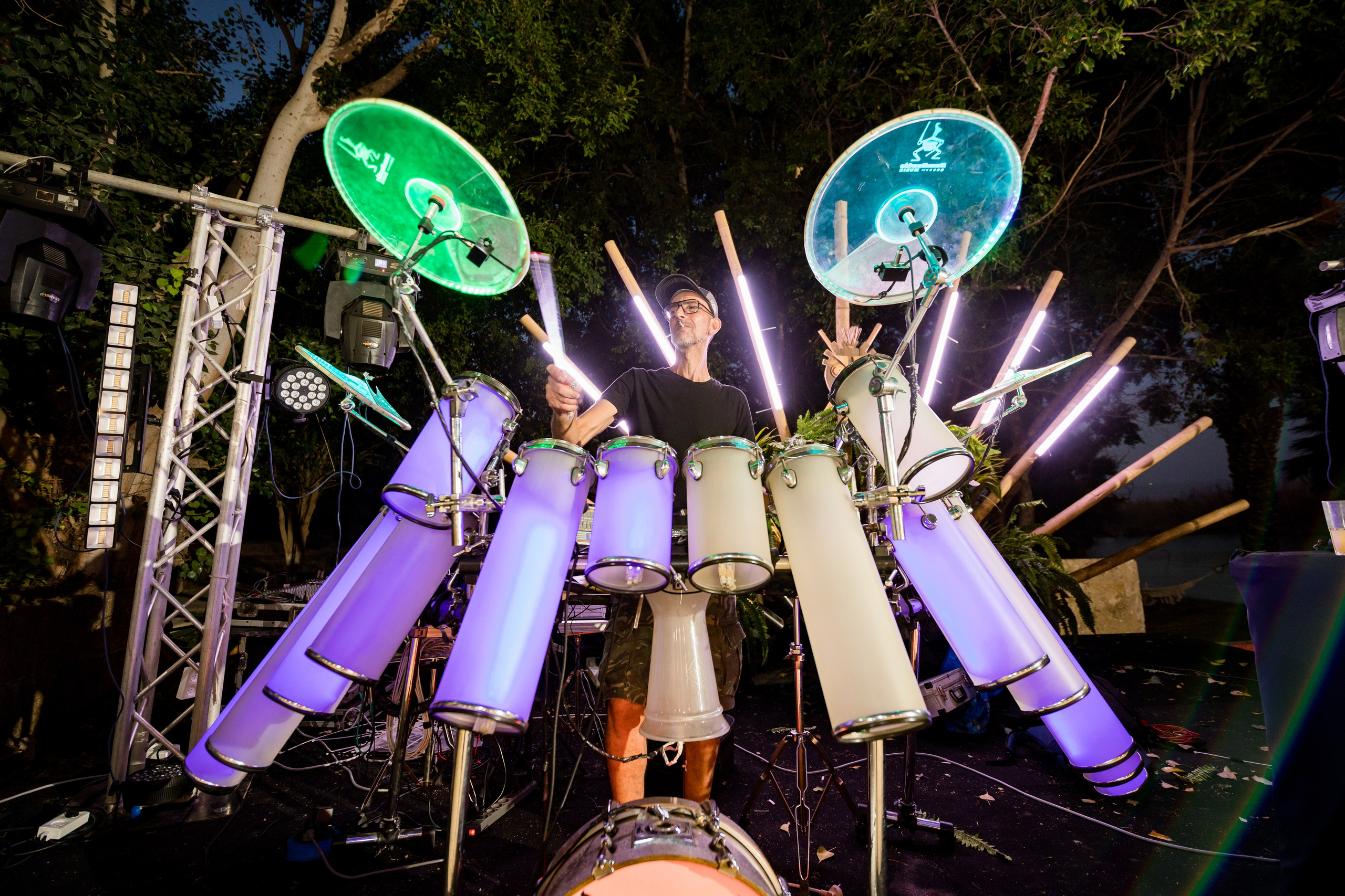 Playtika TIKI TECH. AMIR BUCHNIK PHOTOGRAPHER