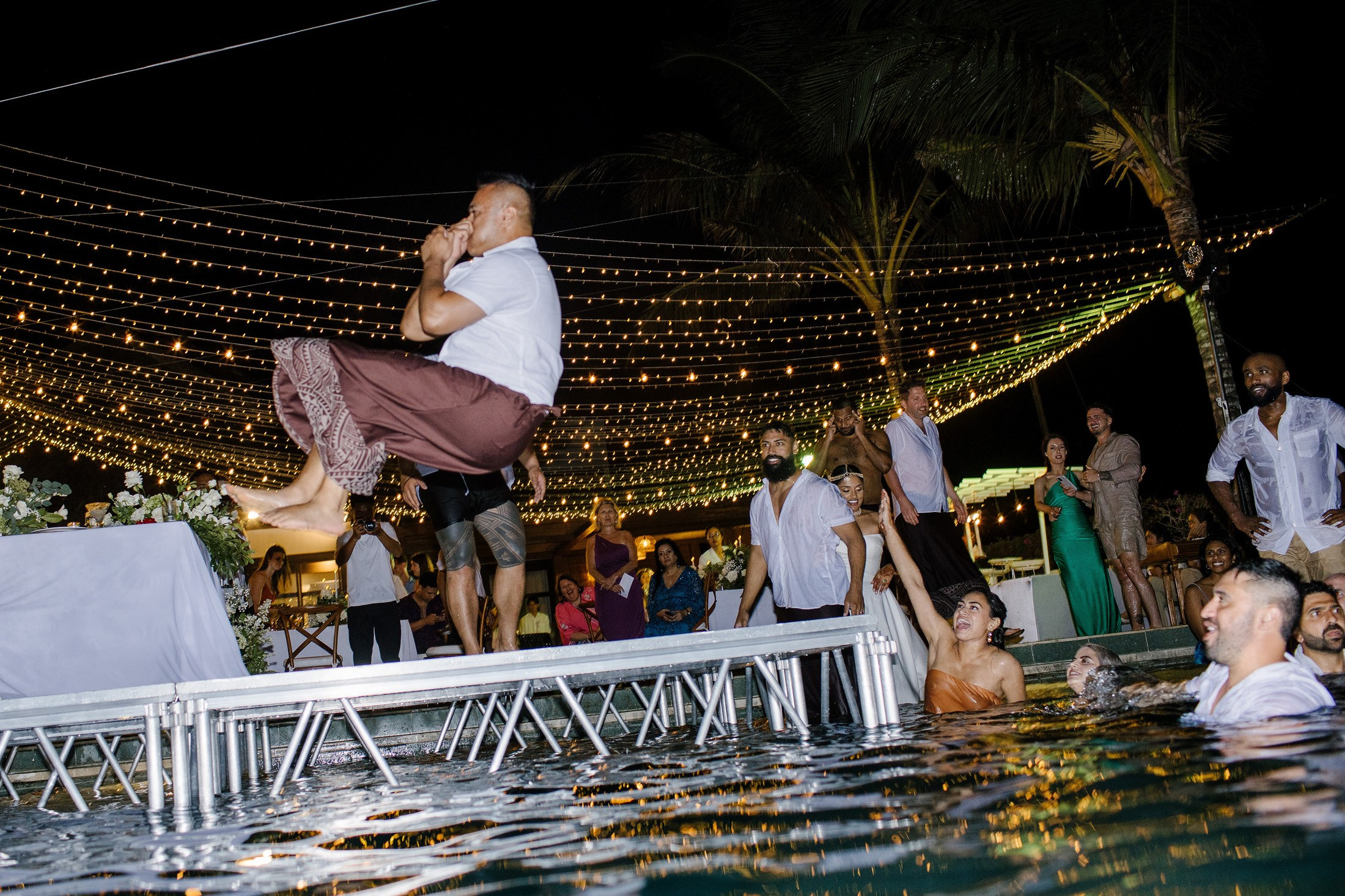 Big funny wedding with guests in paradise Bali island. Get.it.feel — Aesthetic Photography and Videography